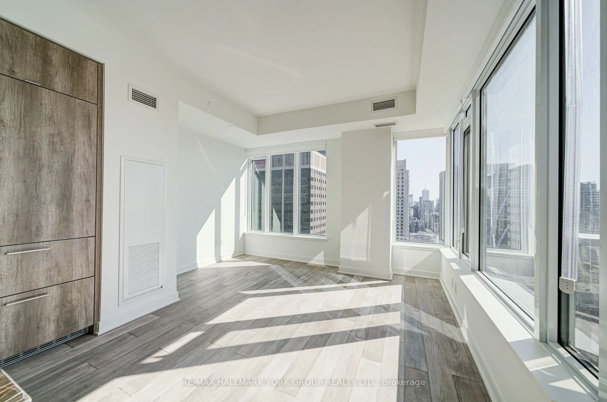 11 Yorkville Avenue #3609