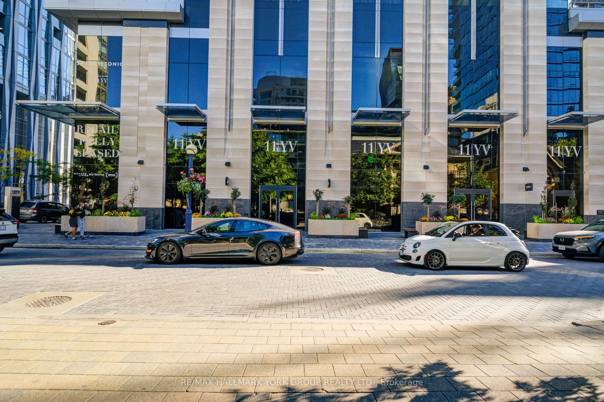11 Yorkville Avenue #3609