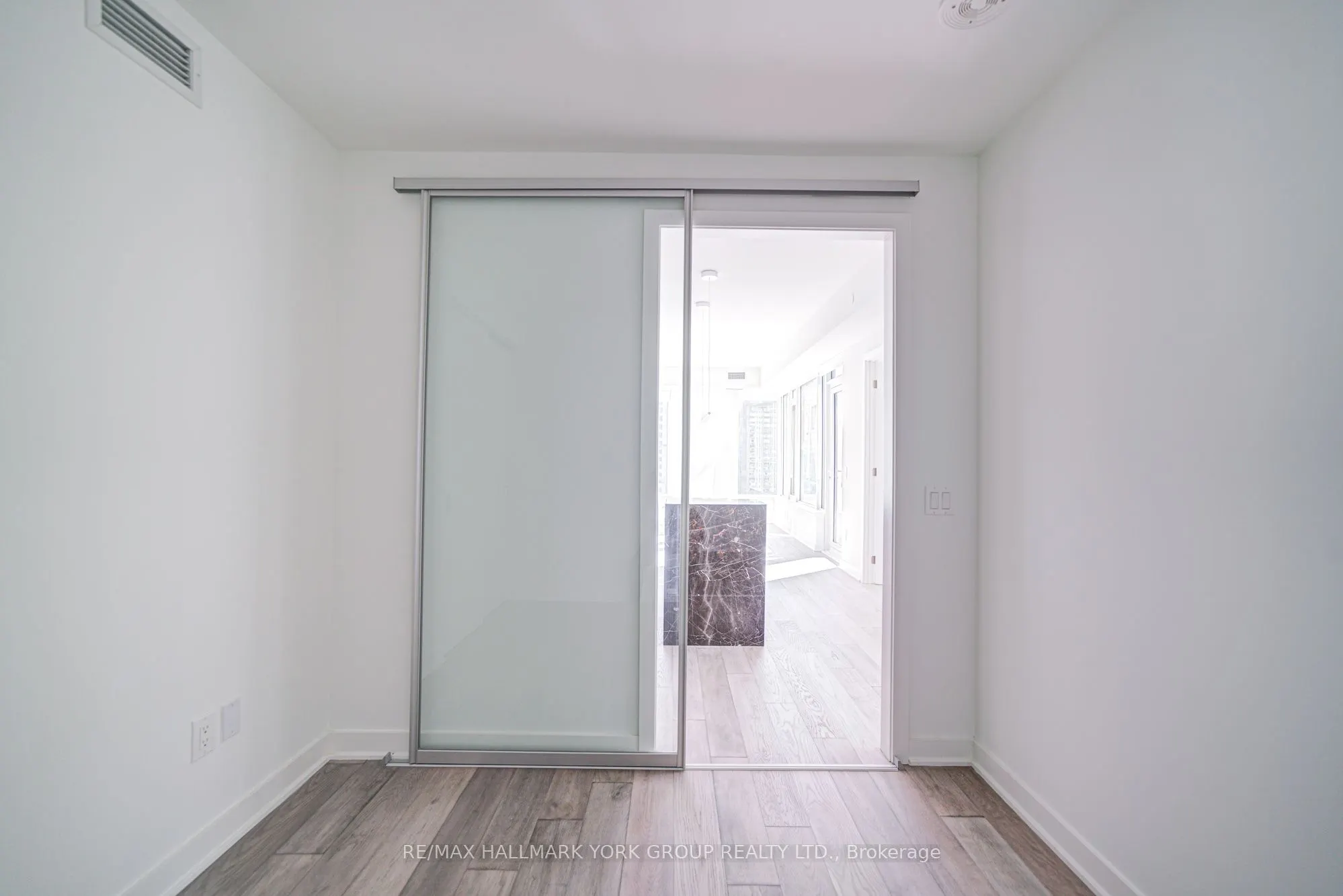 11 Yorkville Avenue #3609
