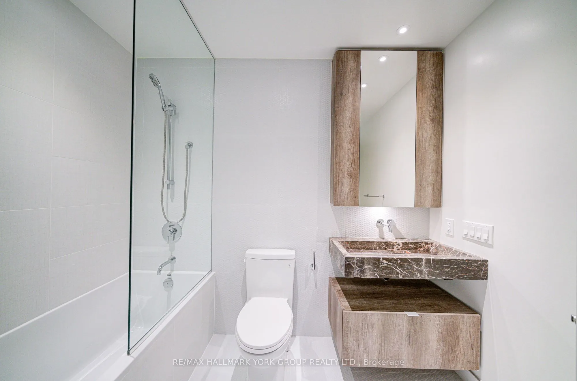 11 Yorkville Avenue #3609