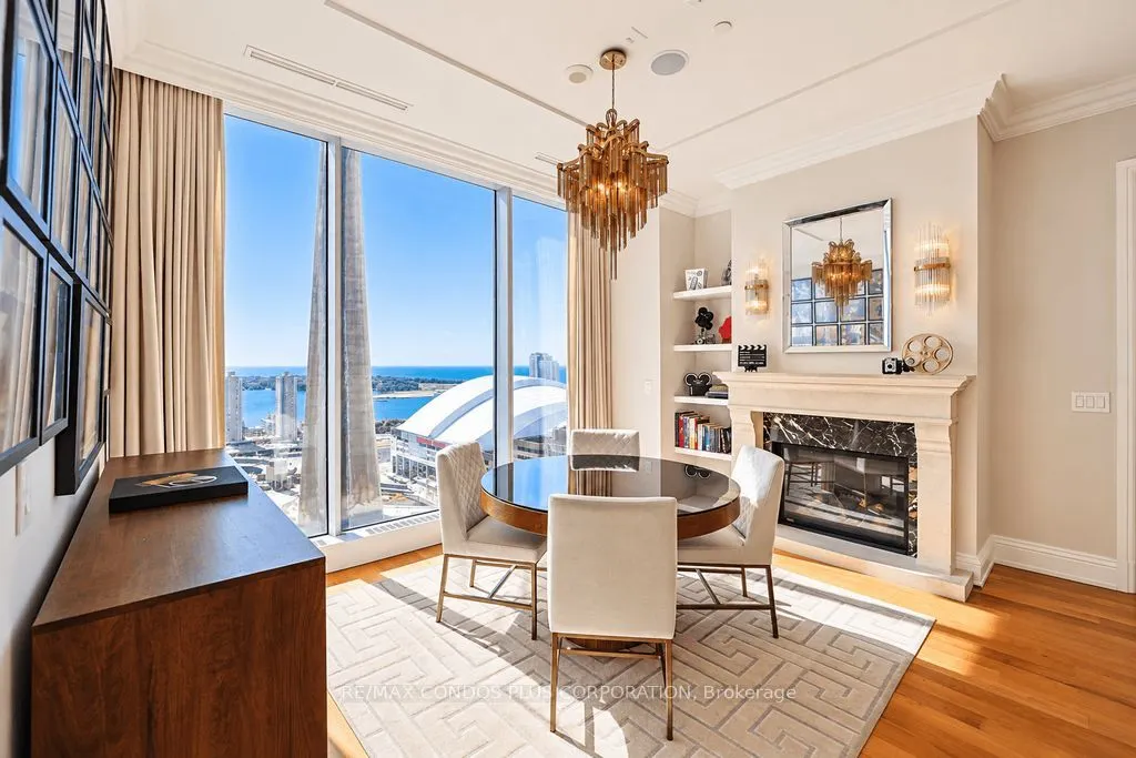 183 Wellington Street W #2705