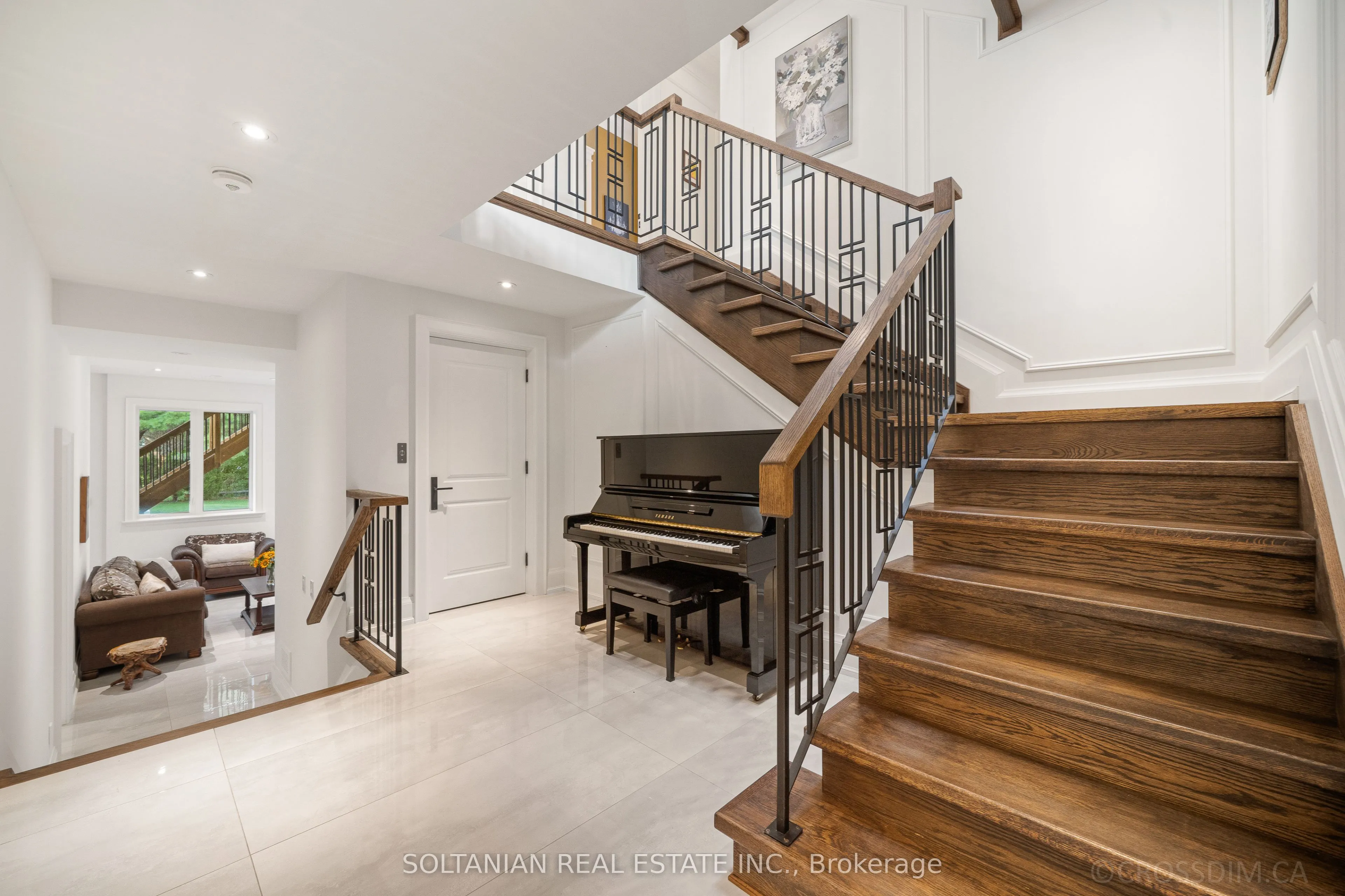 15 Calvin Avenue