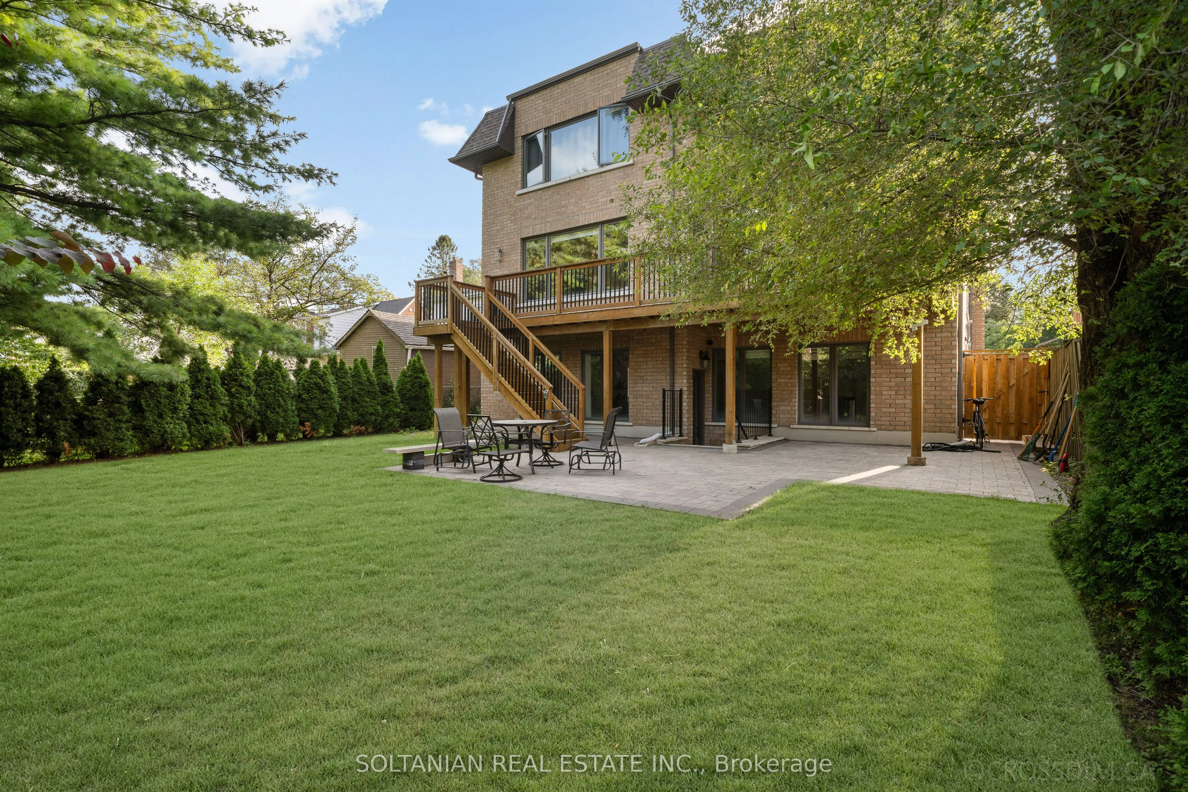 15 Calvin Avenue