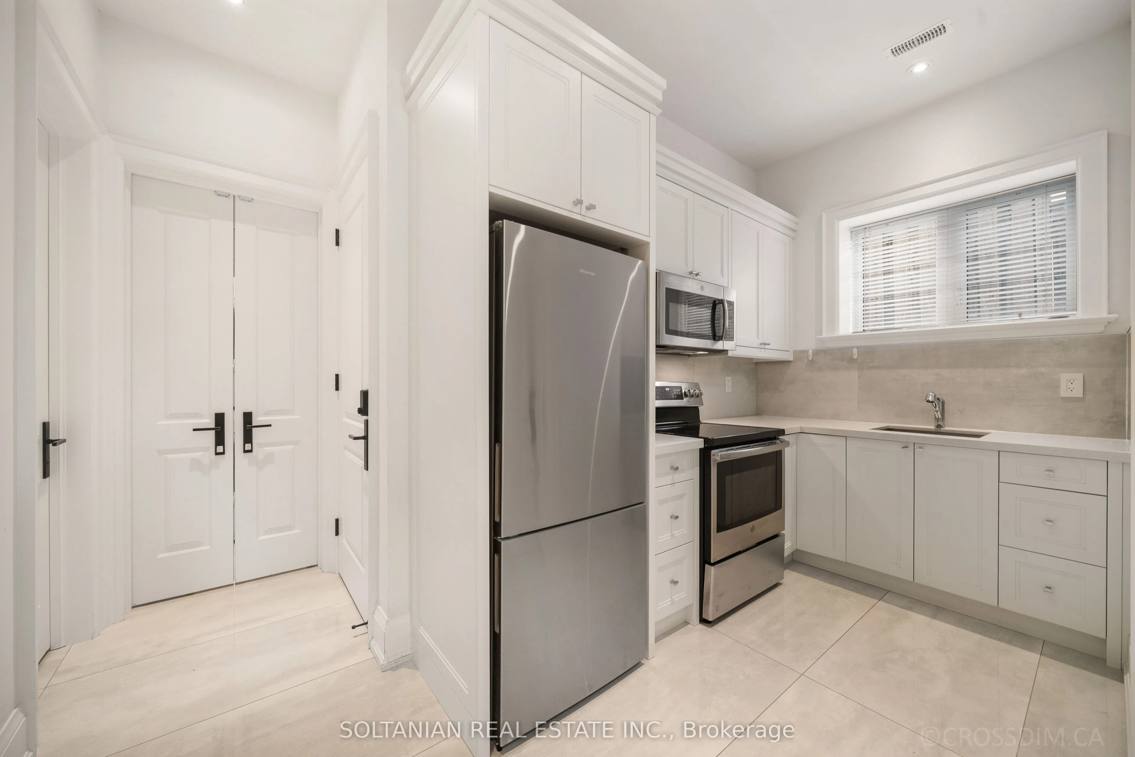 15 Calvin Avenue
