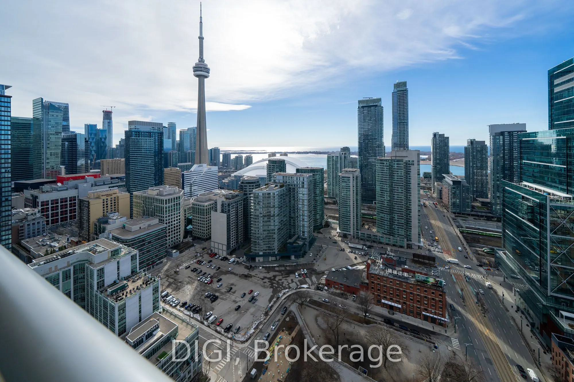 57 Spadina Avenue #2204