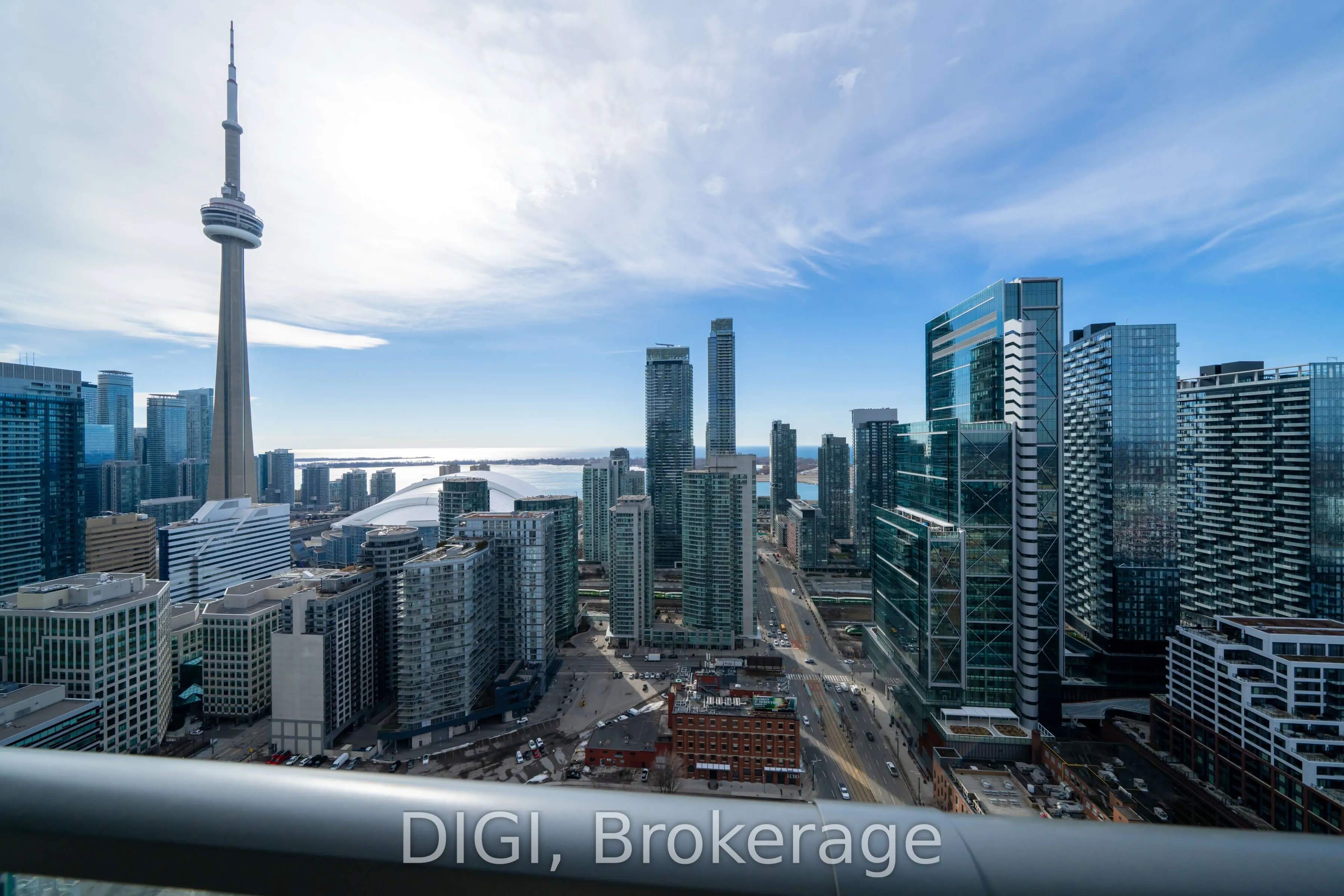 57 Spadina Avenue #2204