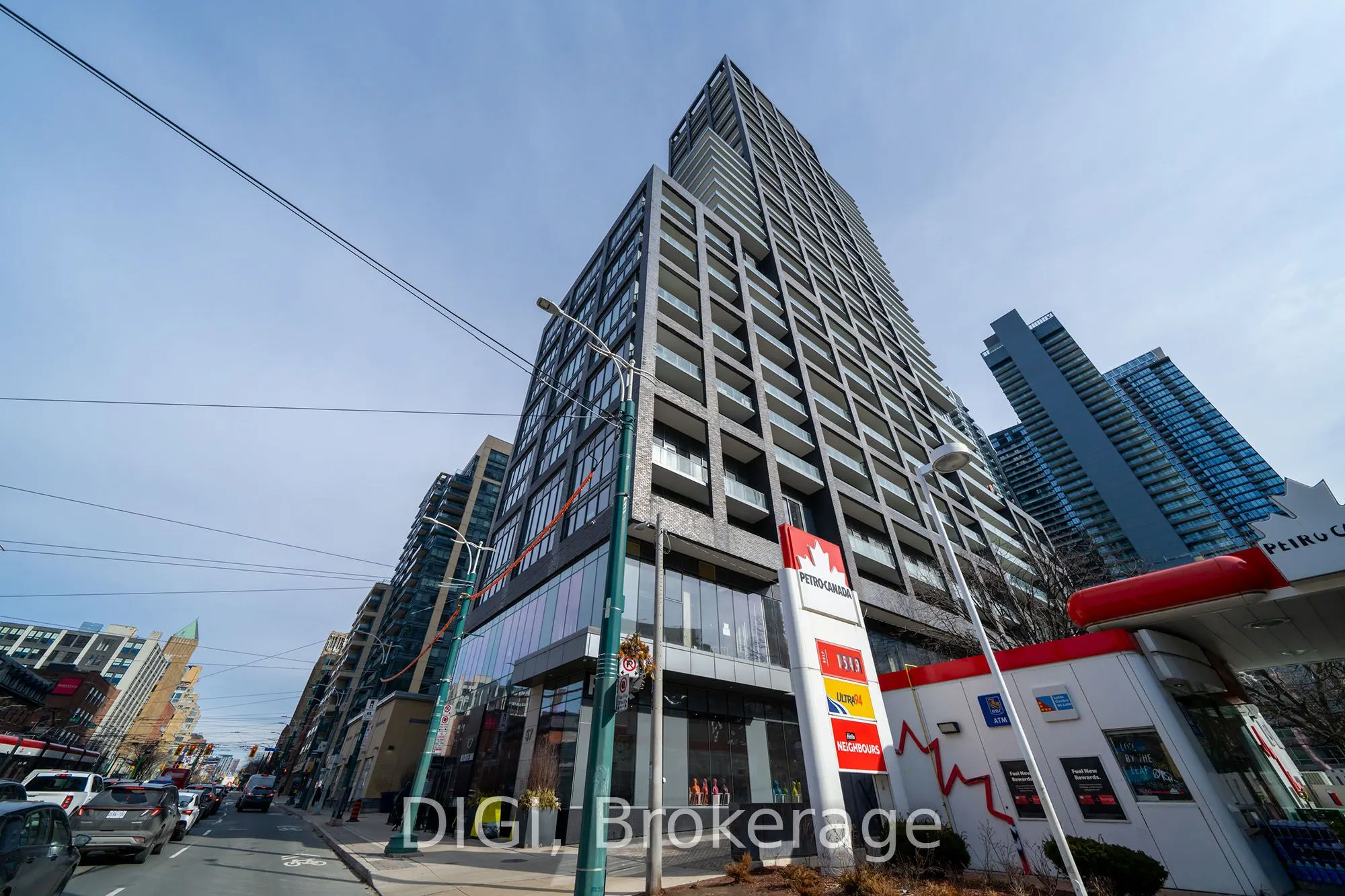 57 Spadina Avenue #2204