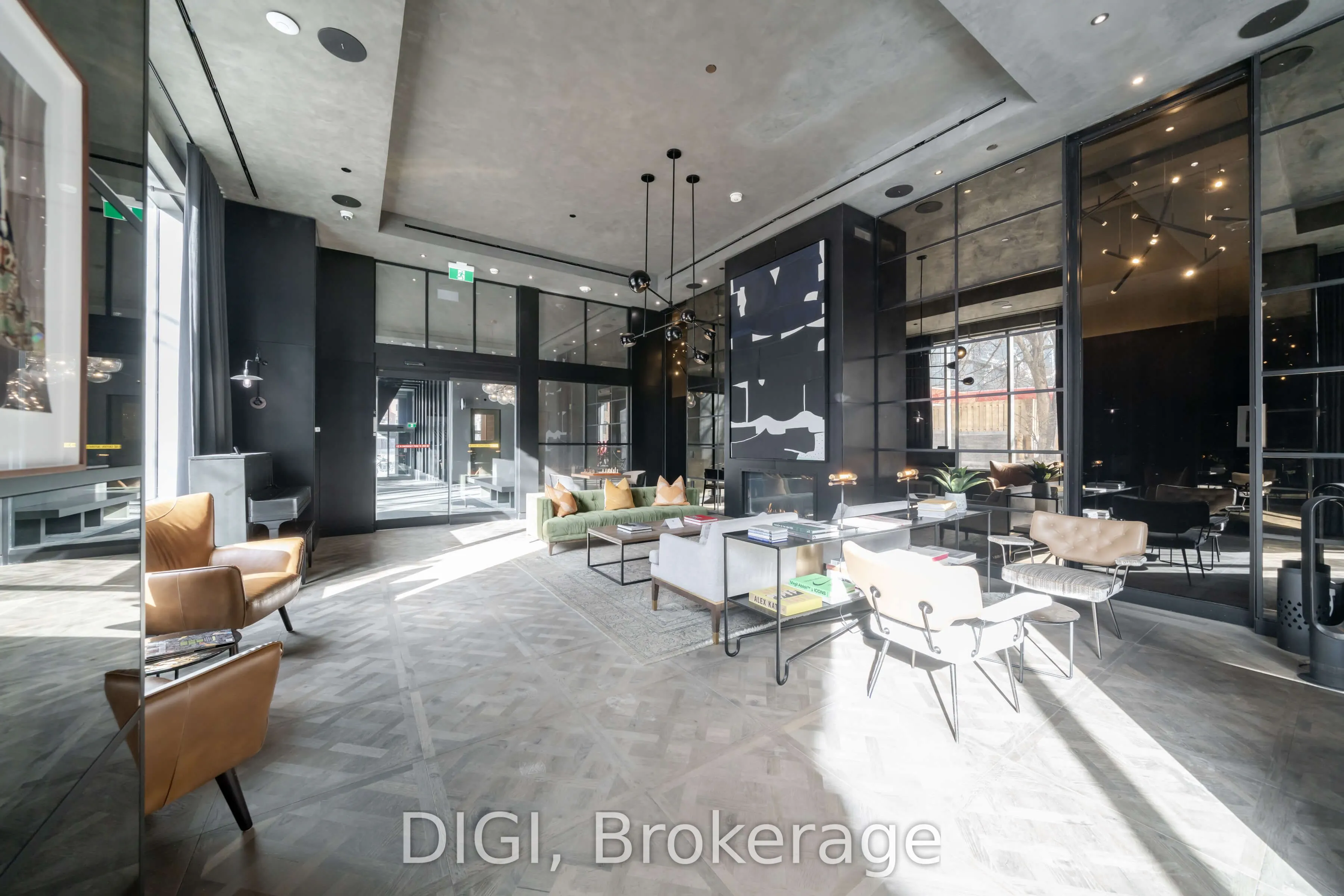 57 Spadina Avenue #2204