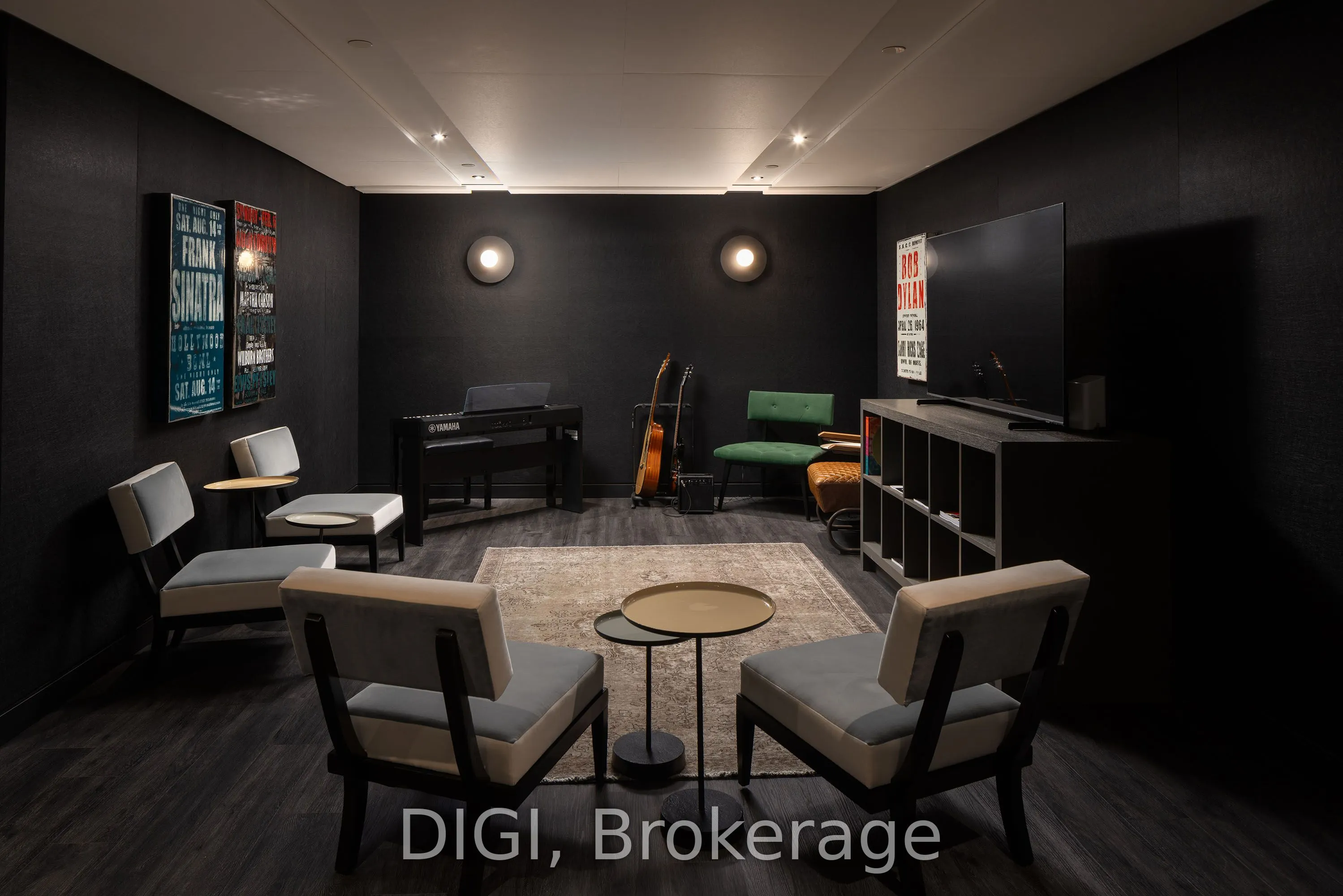 57 Spadina Avenue #2204