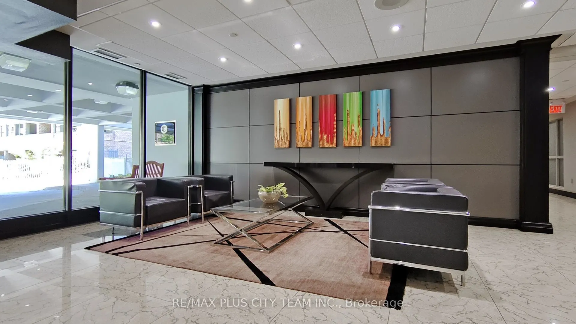 77 Maitland Place #123