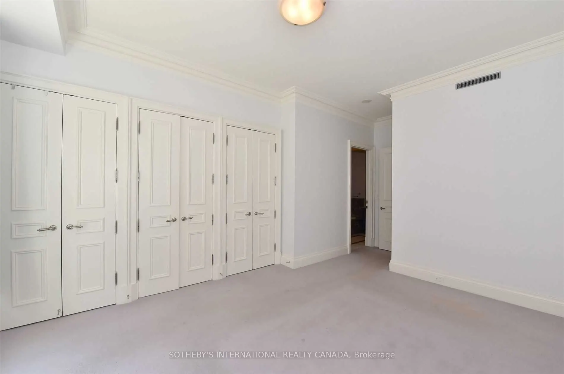 1 St. Thomas Street #6D