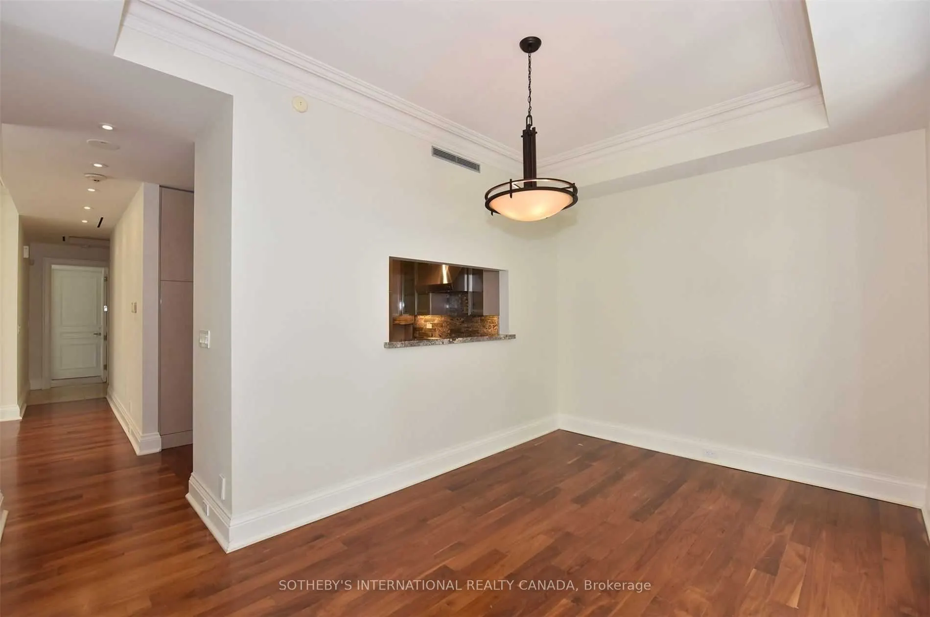1 St. Thomas Street #6D