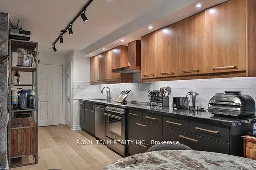 211 Saint Patrick Street #C-PH 10
