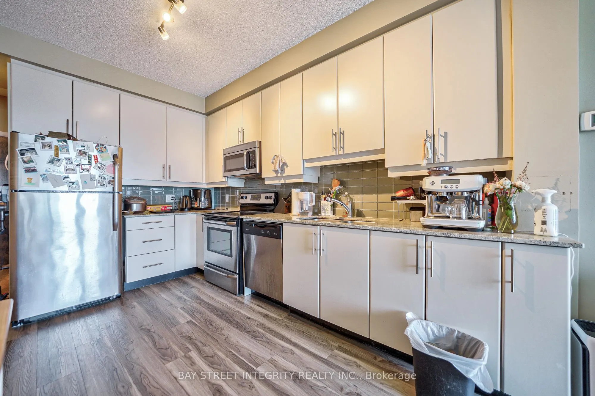 33 Bay Street #2609