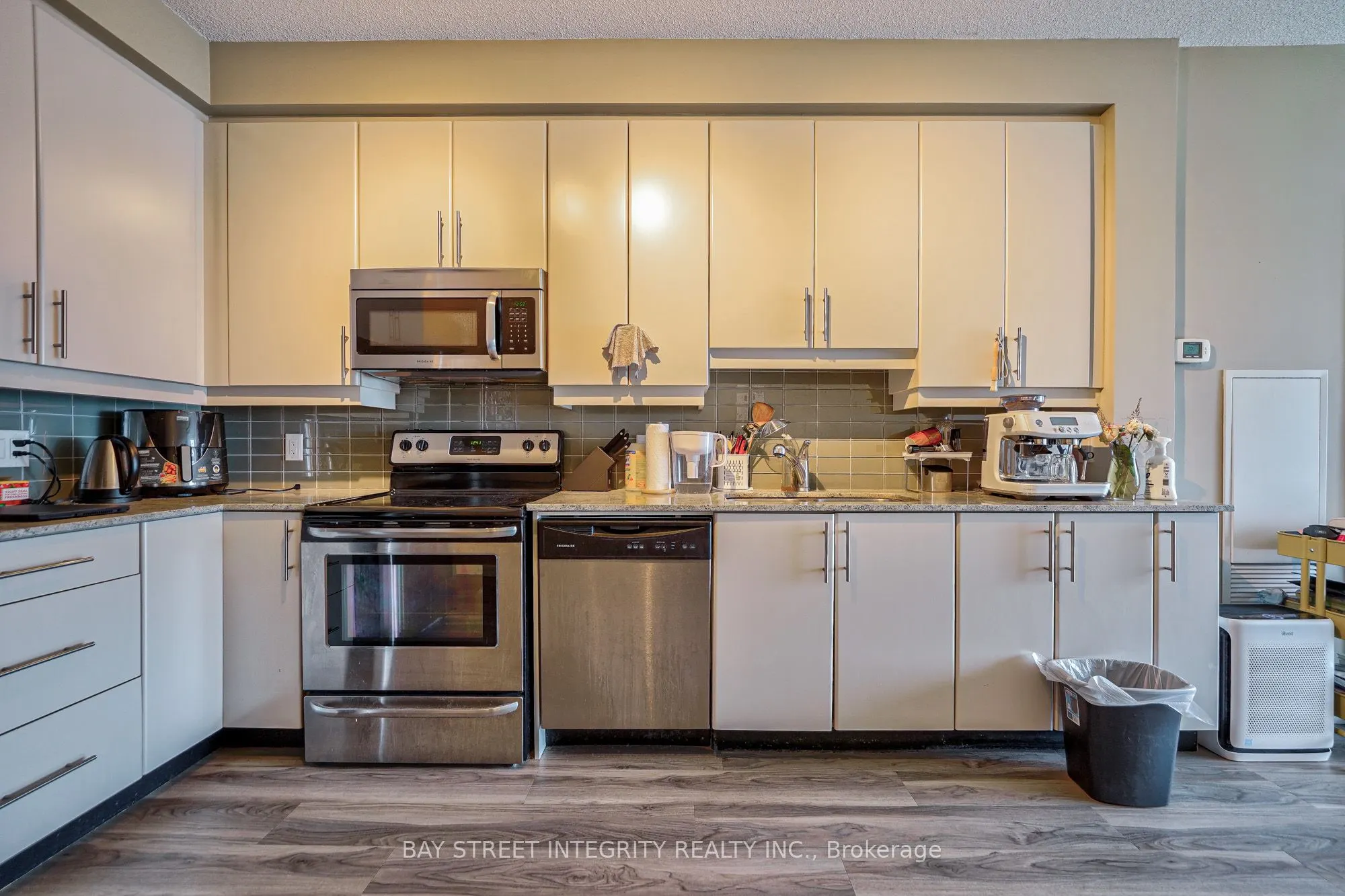 33 Bay Street #2609