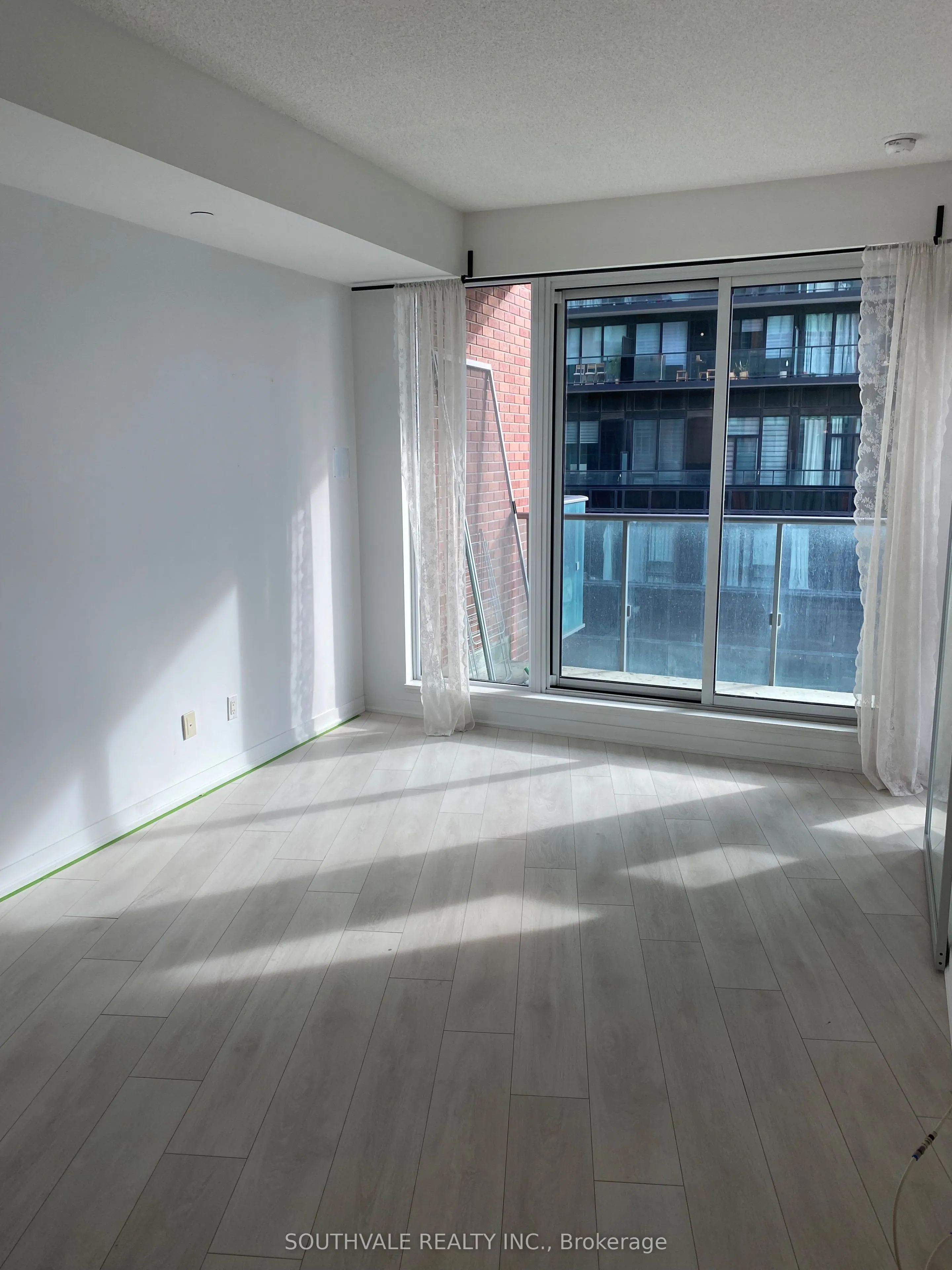 150 East Liberty Street #1014