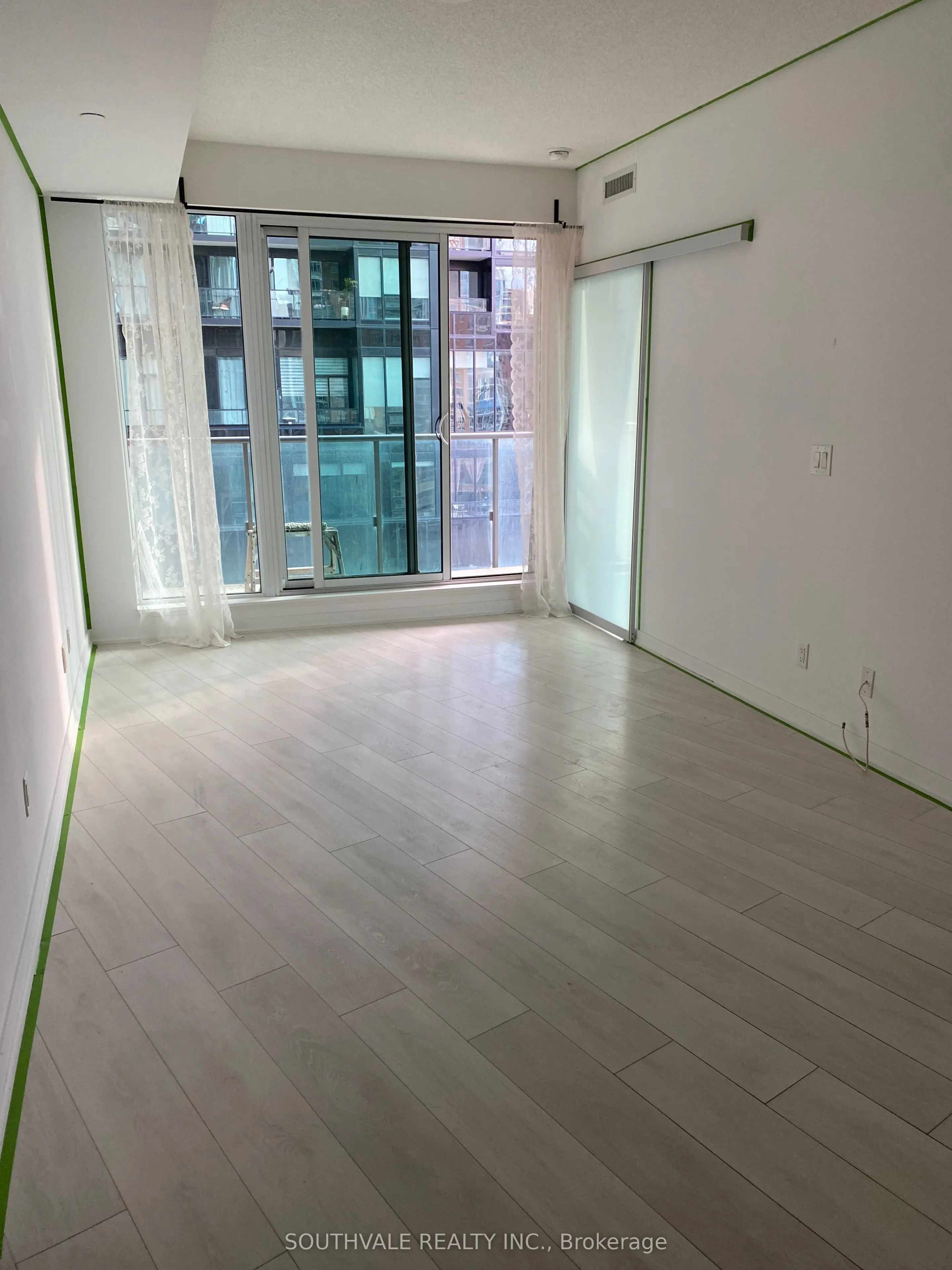 150 East Liberty Street #1014