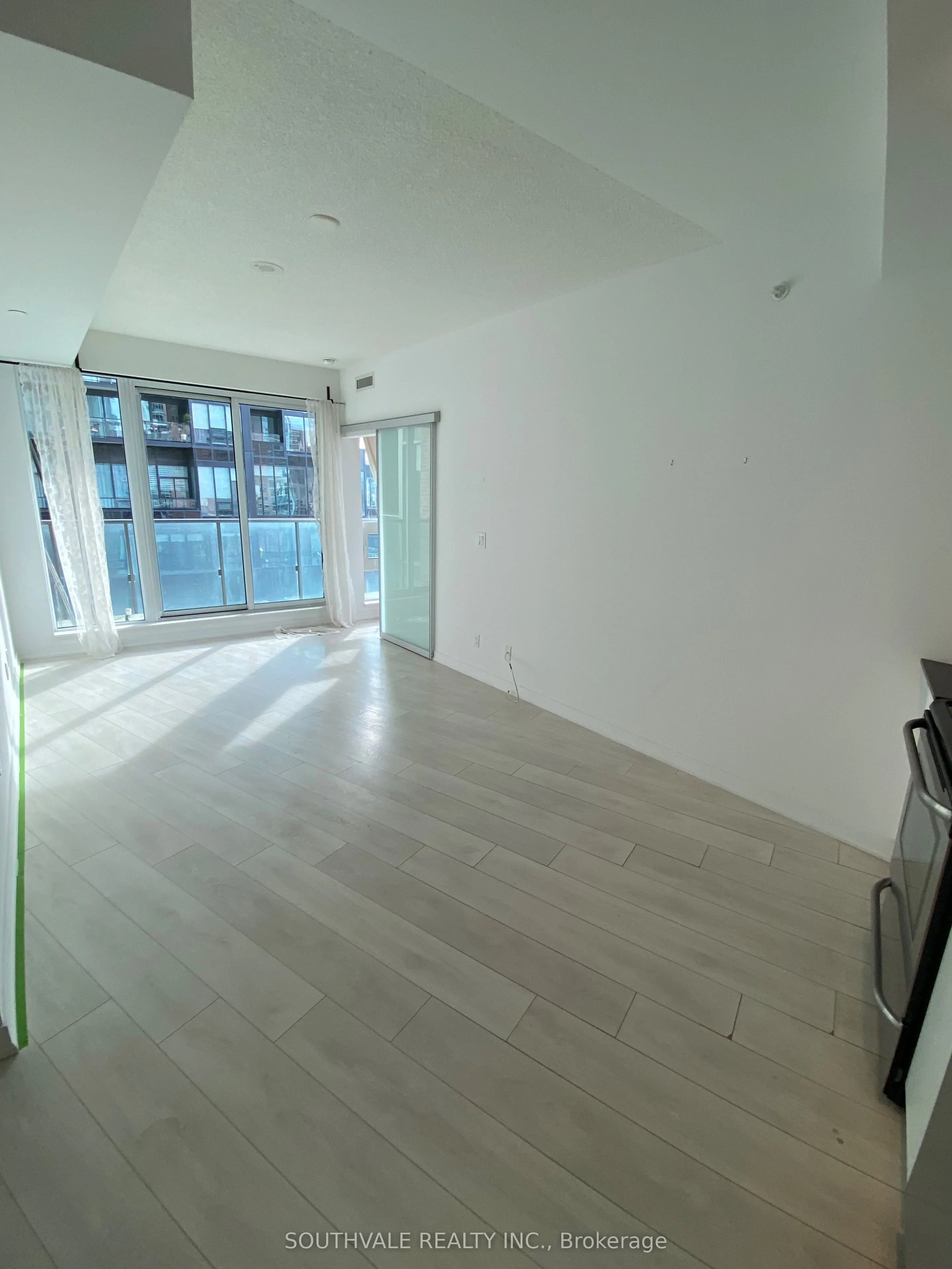 150 East Liberty Street #1014