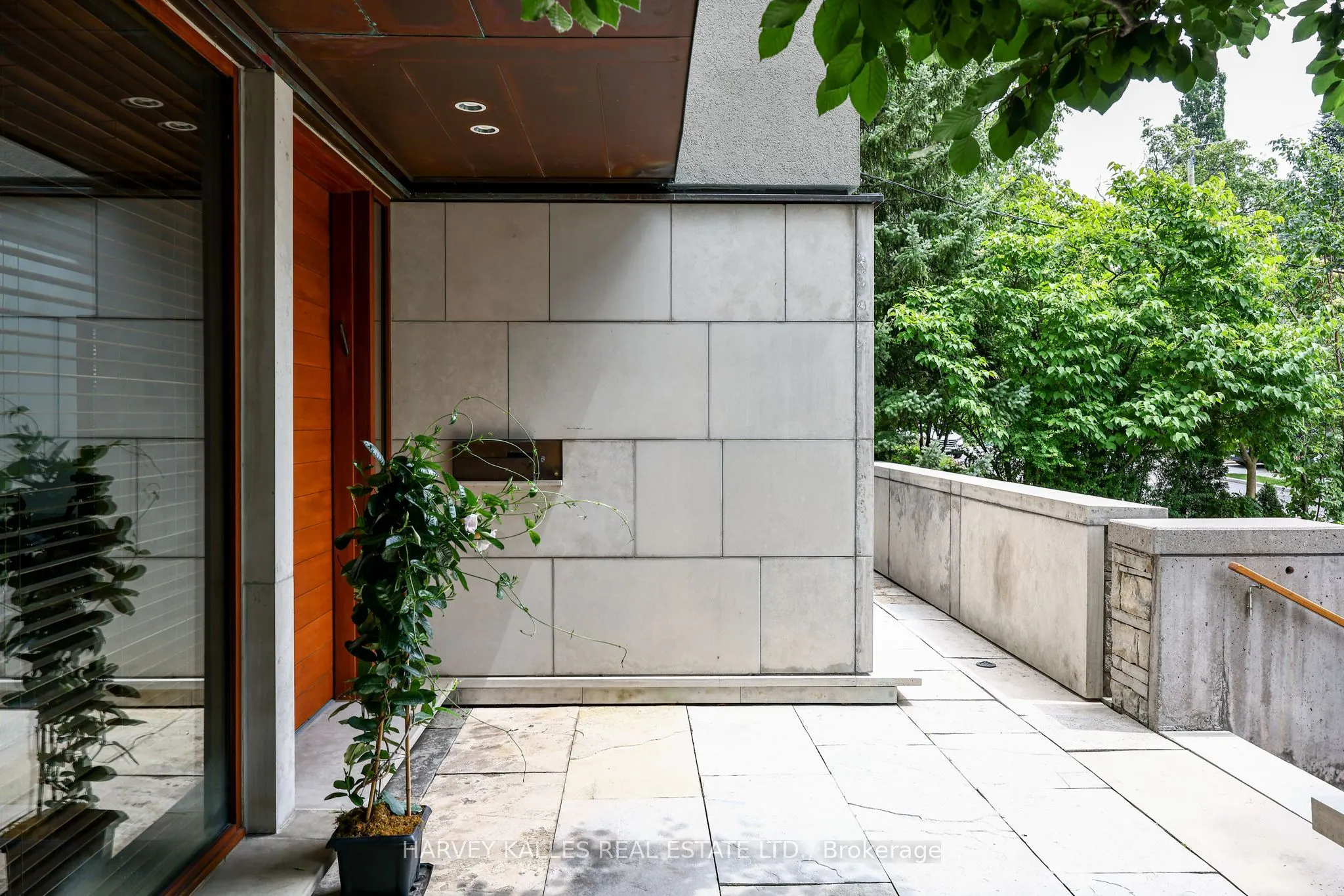 36 Millbank Avenue