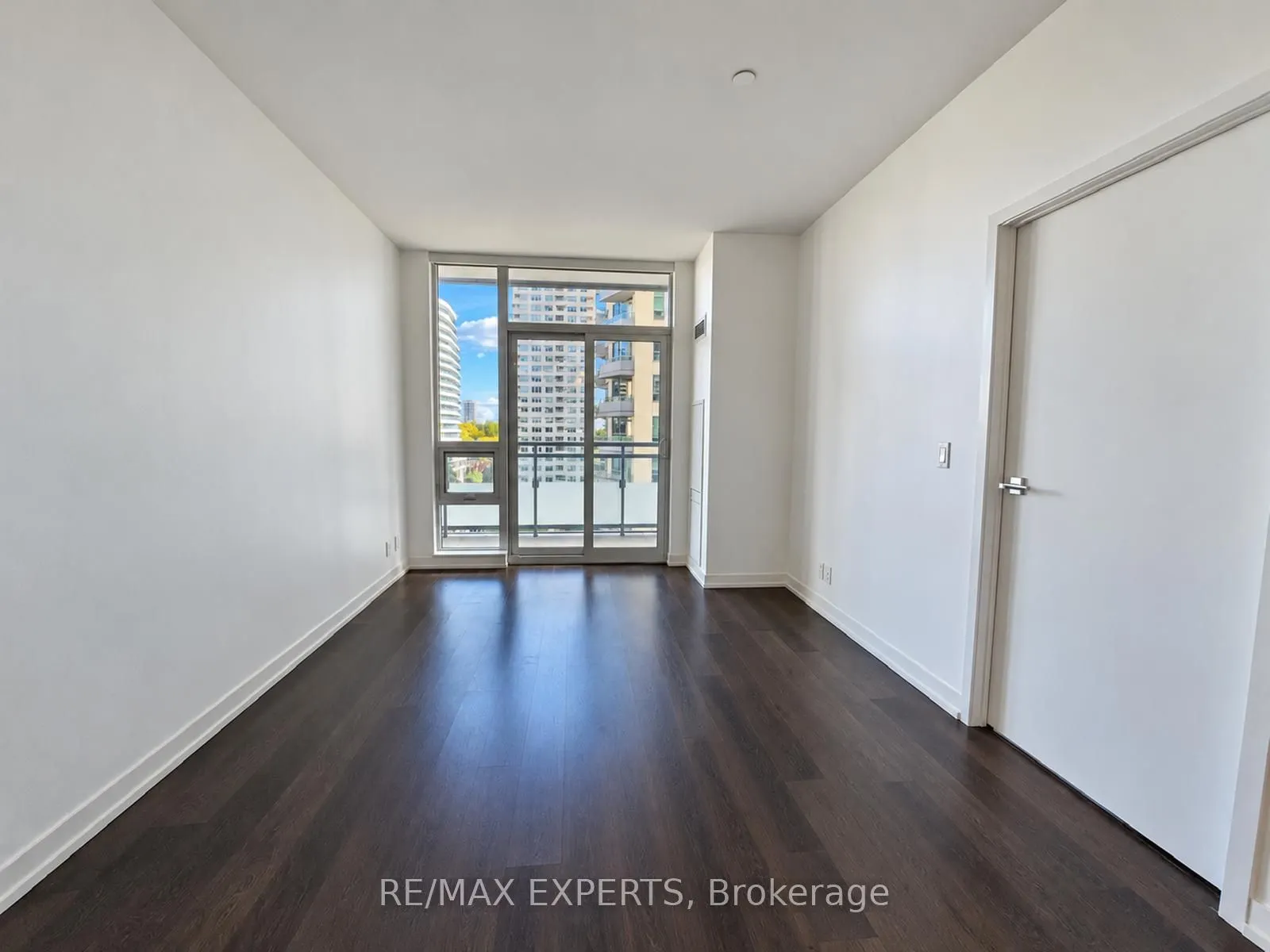 98 Lillian Street #721
