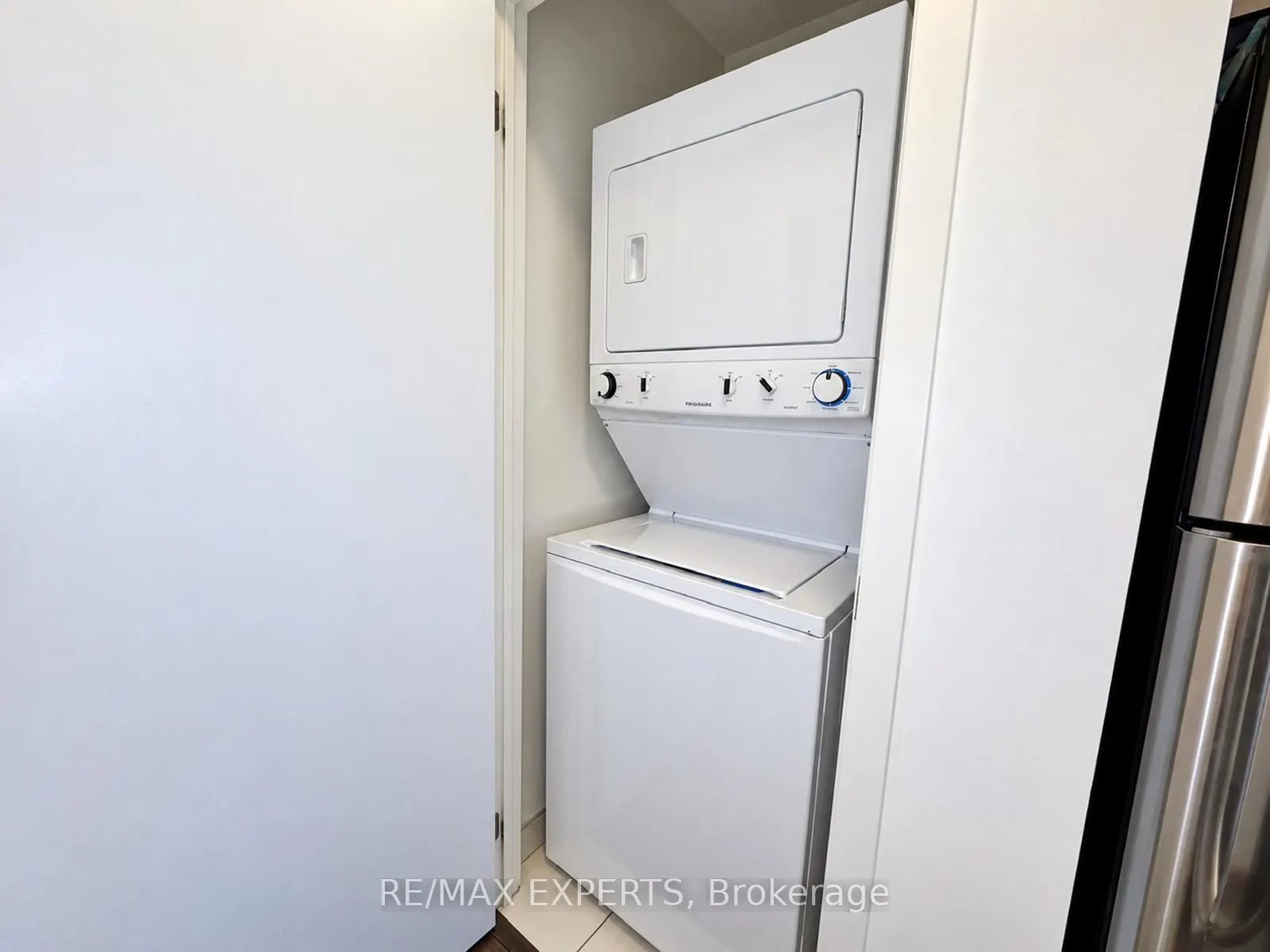 98 Lillian Street #721