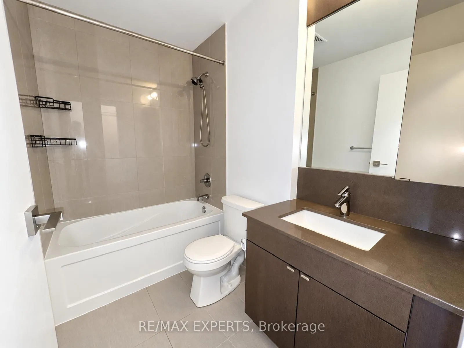 98 Lillian Street #721