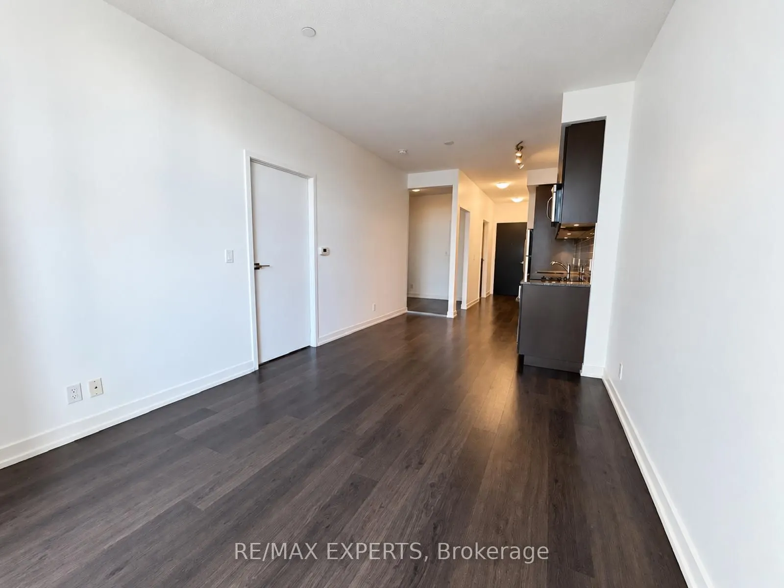 98 Lillian Street #721
