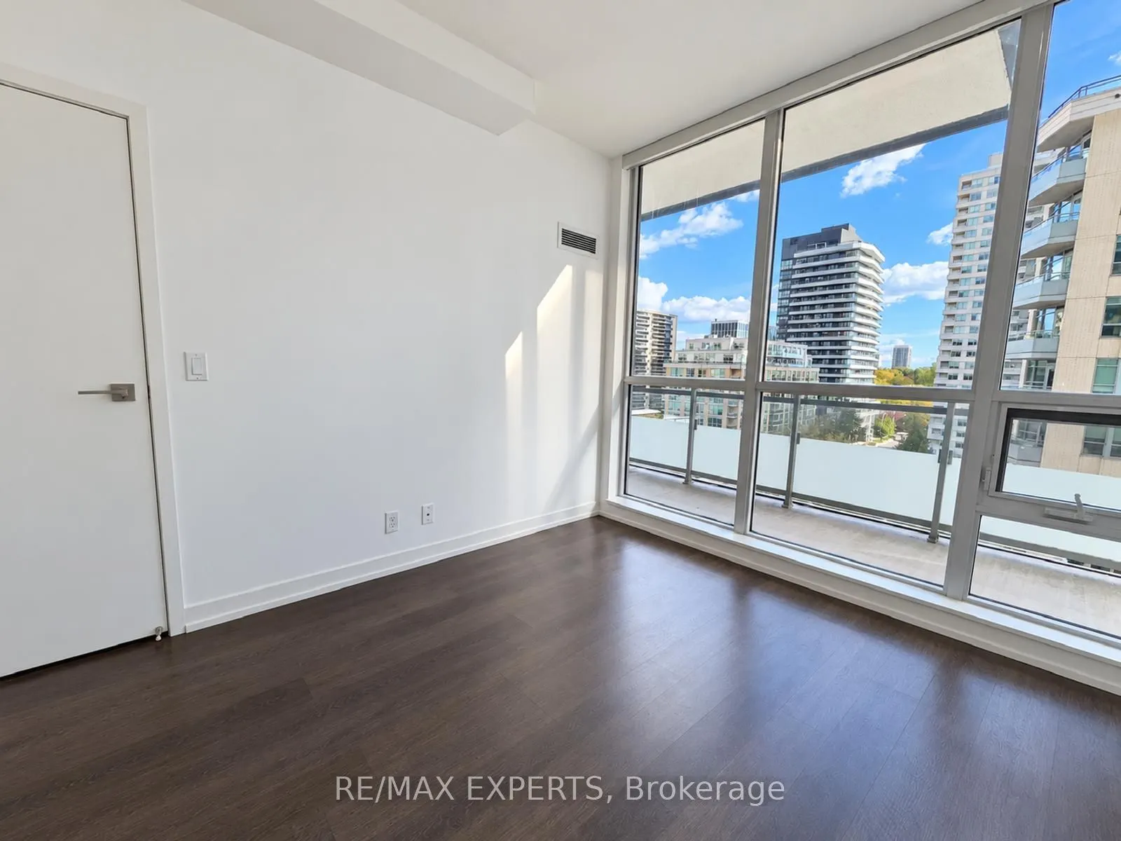 98 Lillian Street #721