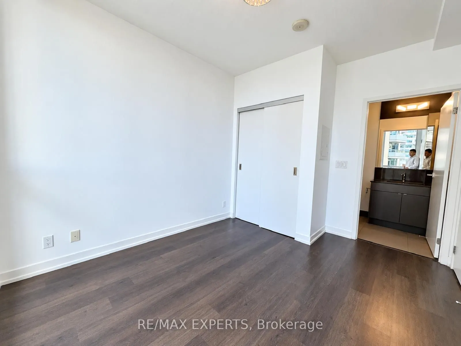 98 Lillian Street #721