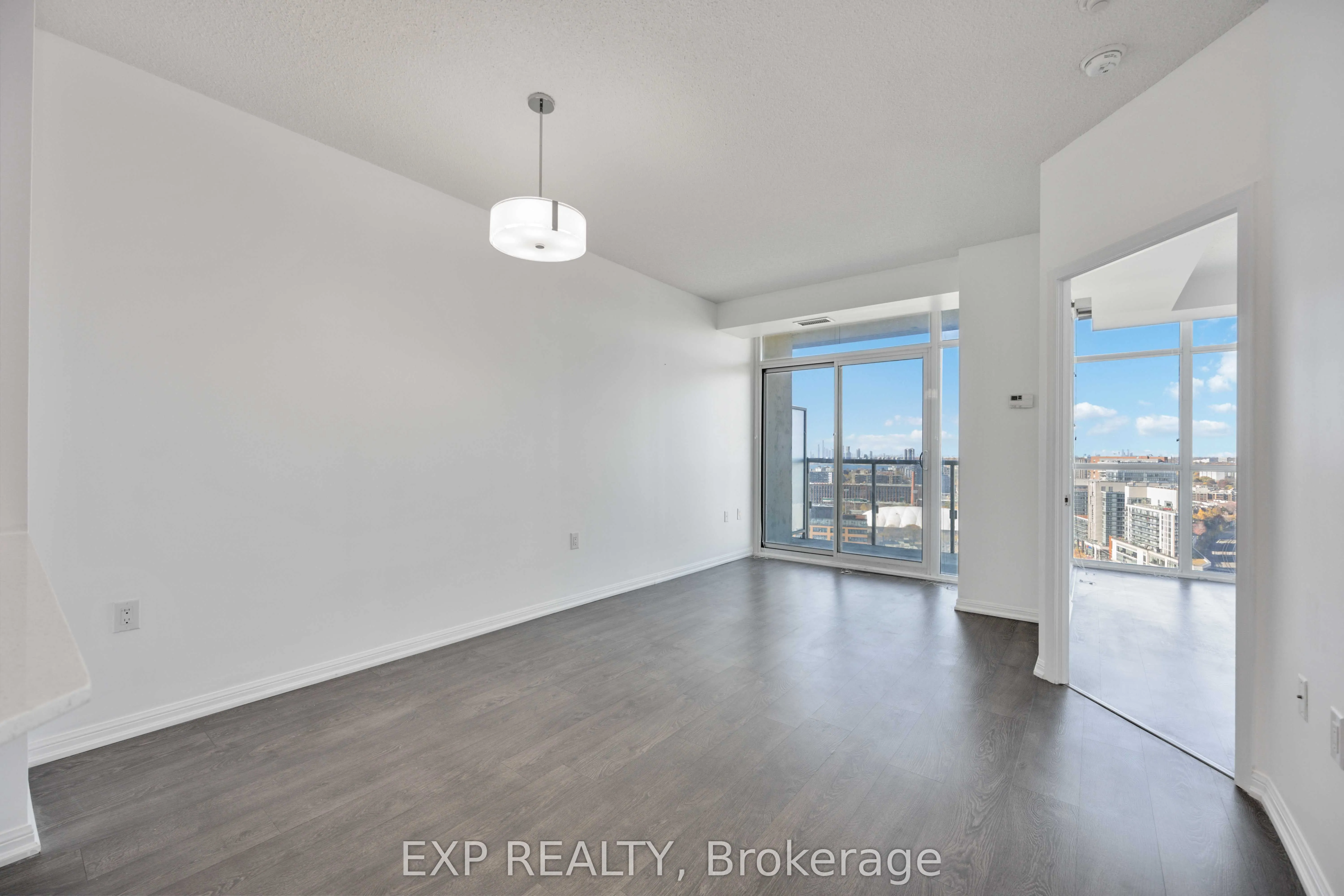 125 Western Battery Road #2512