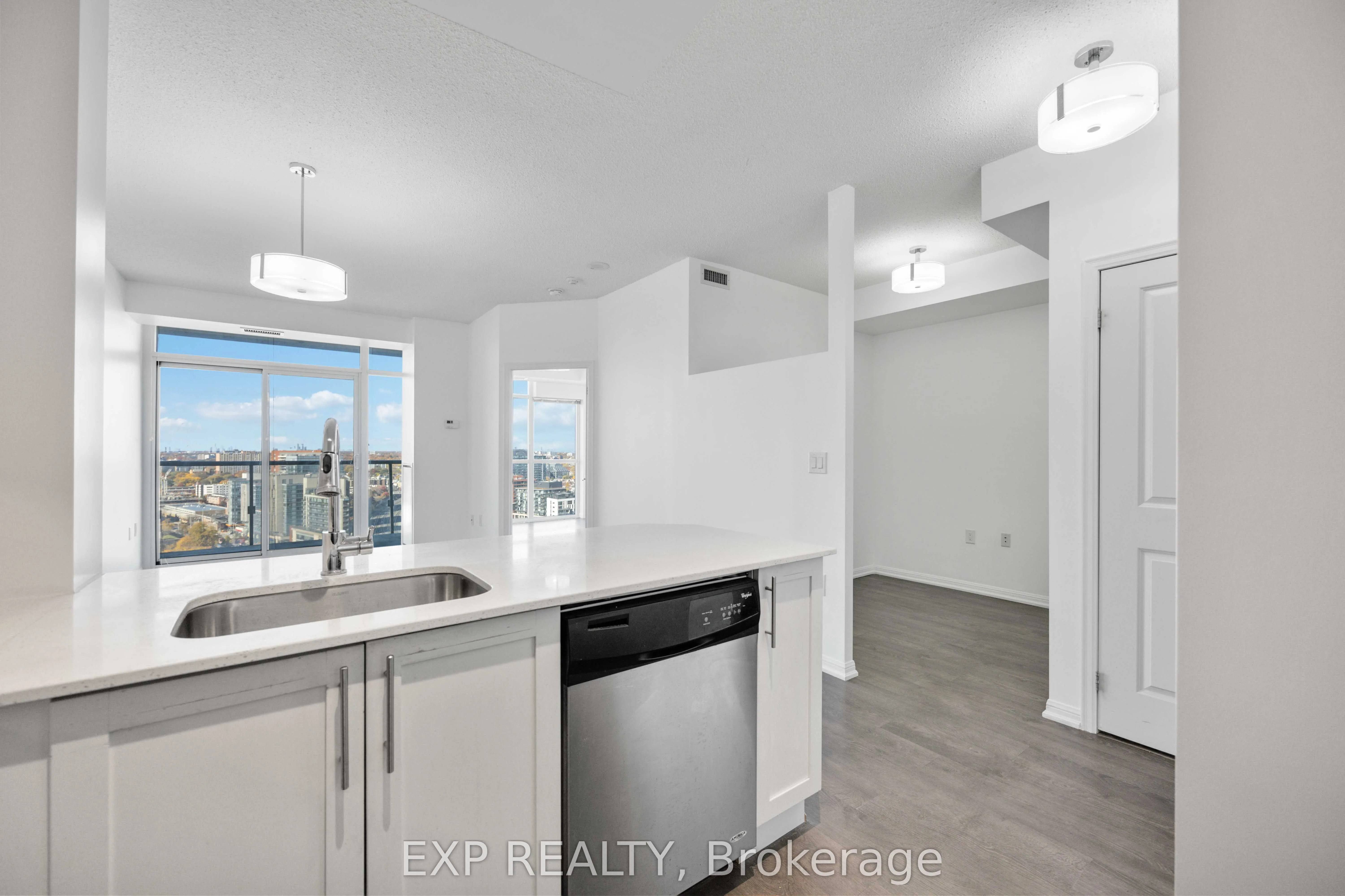 125 Western Battery Road #2512