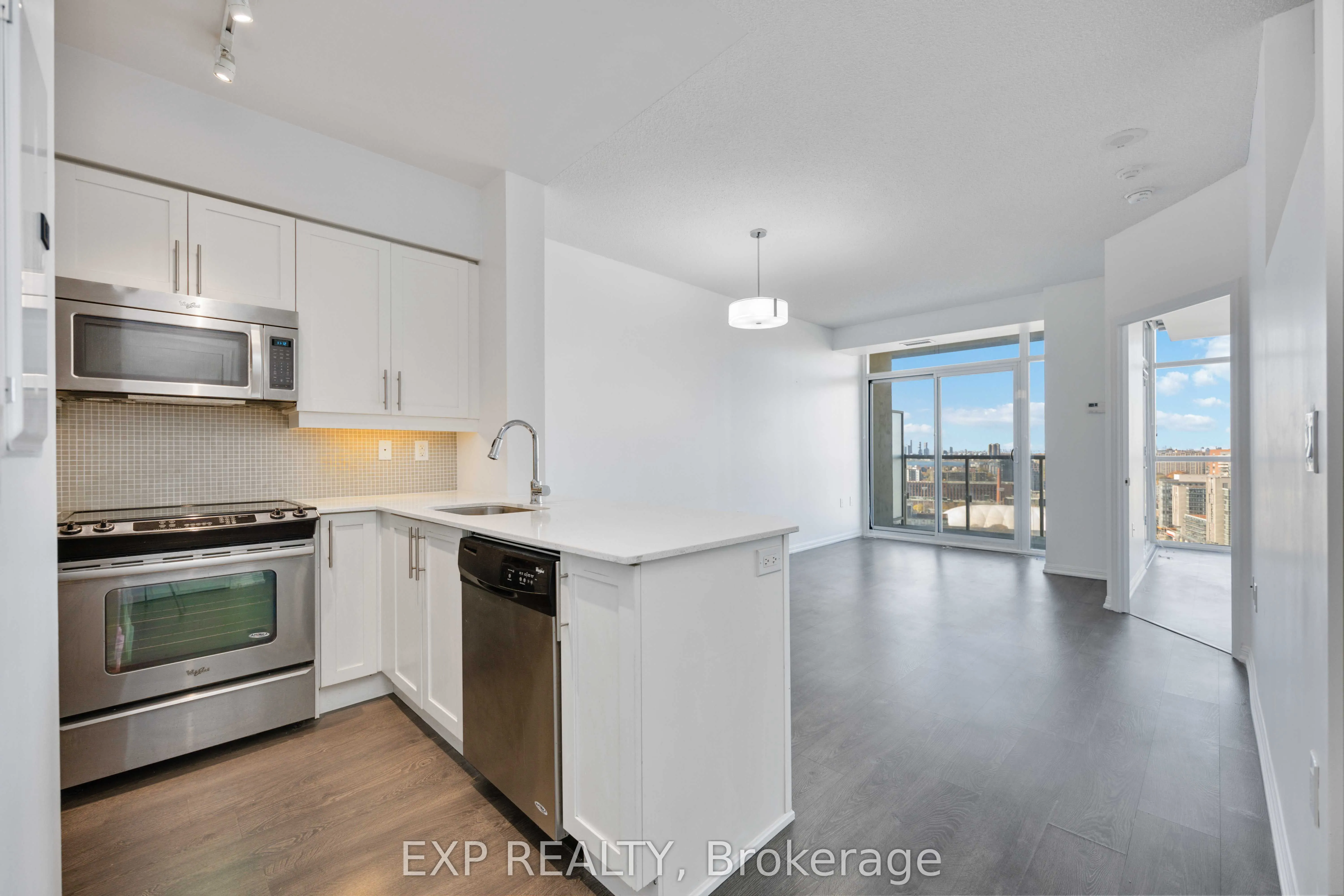 125 Western Battery Road #2512