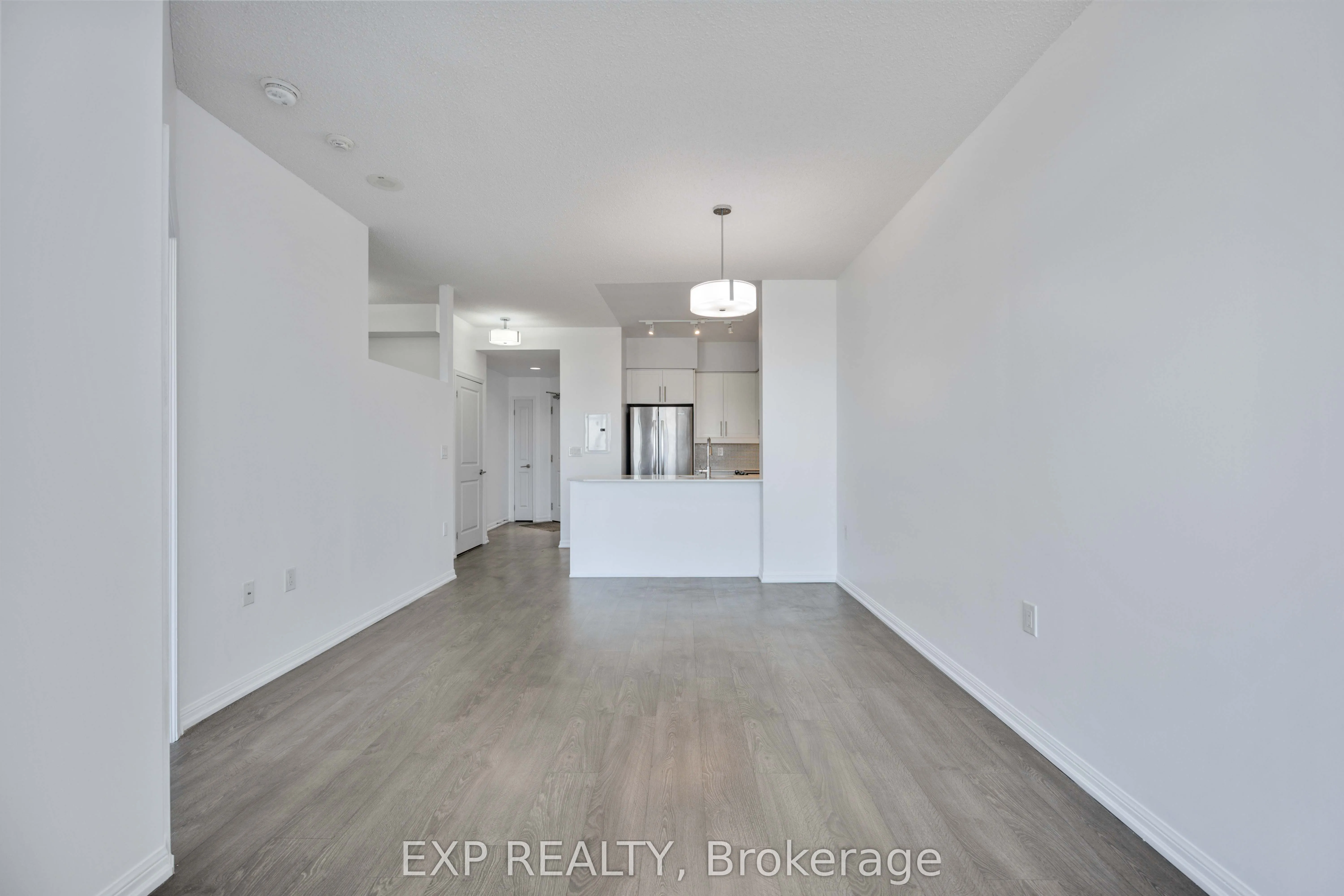 125 Western Battery Road #2512