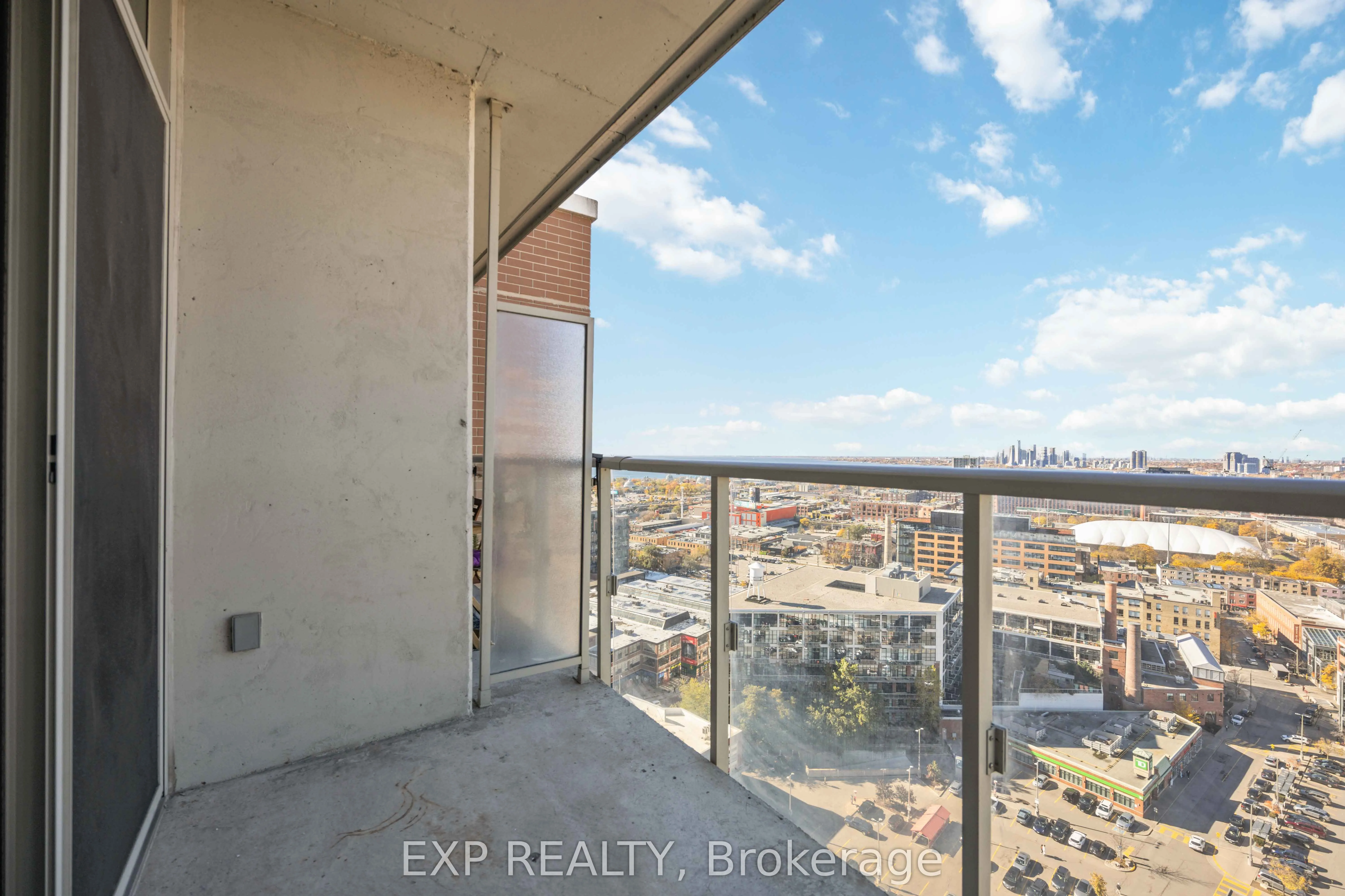 125 Western Battery Road #2512
