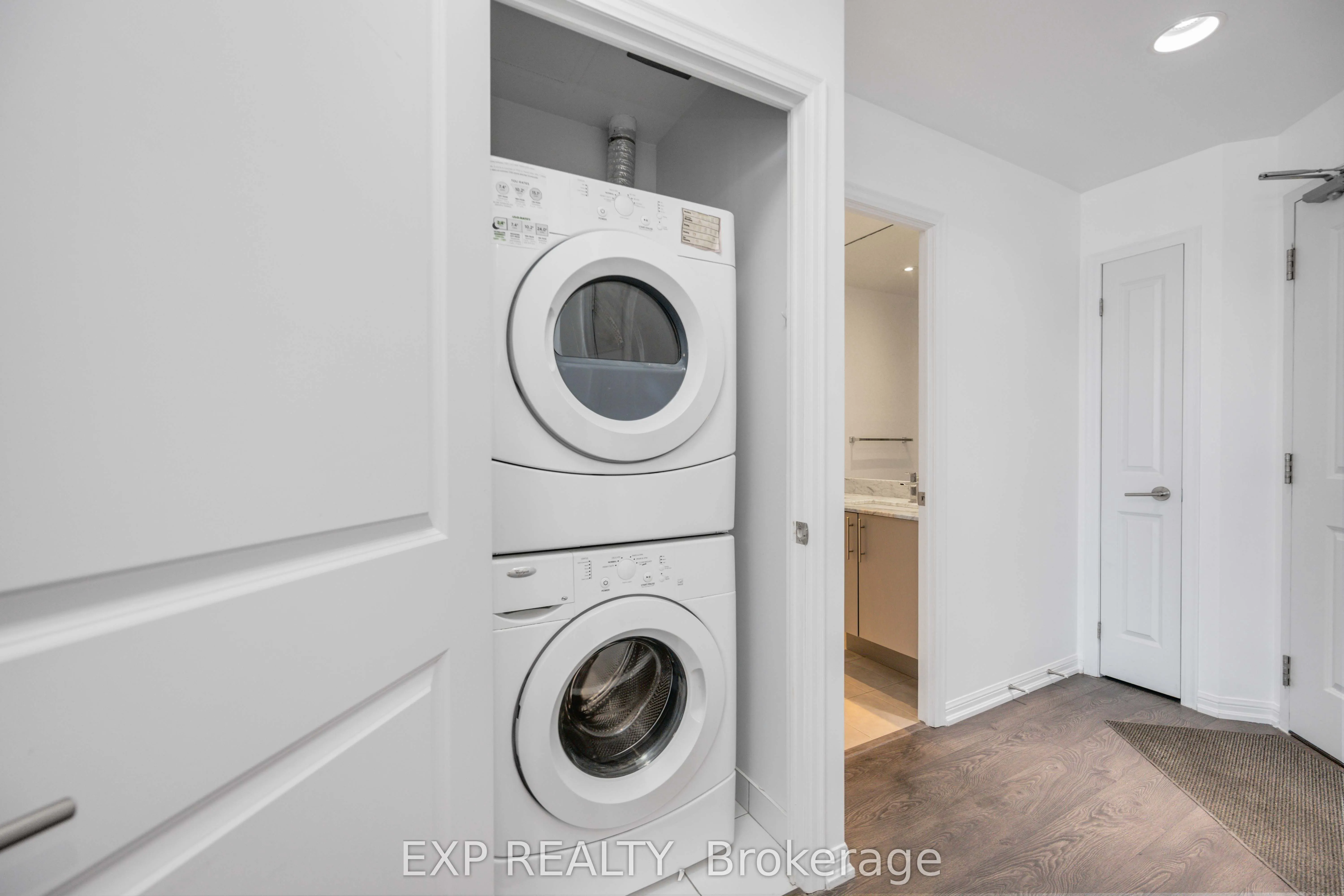 125 Western Battery Road #2512