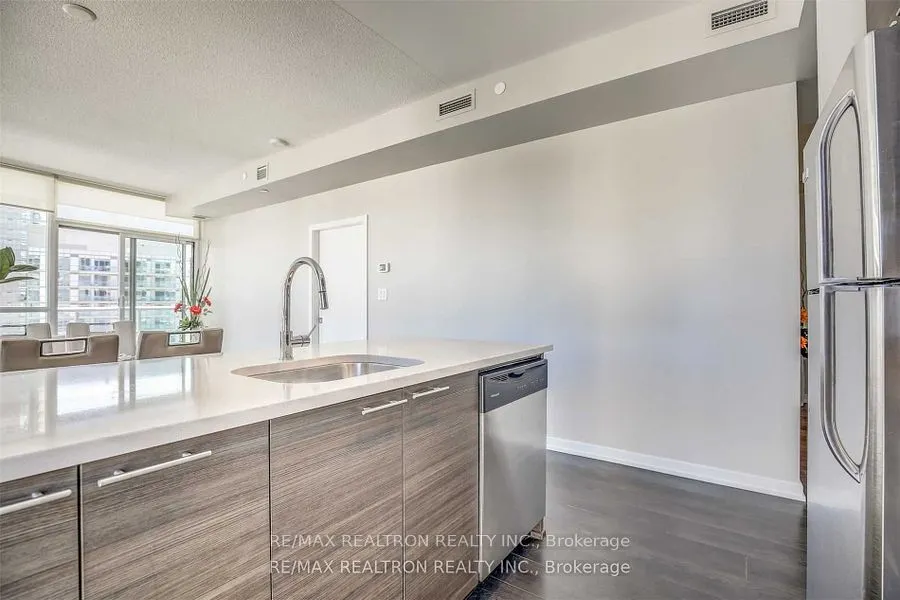 66 Forest Manor Road #908