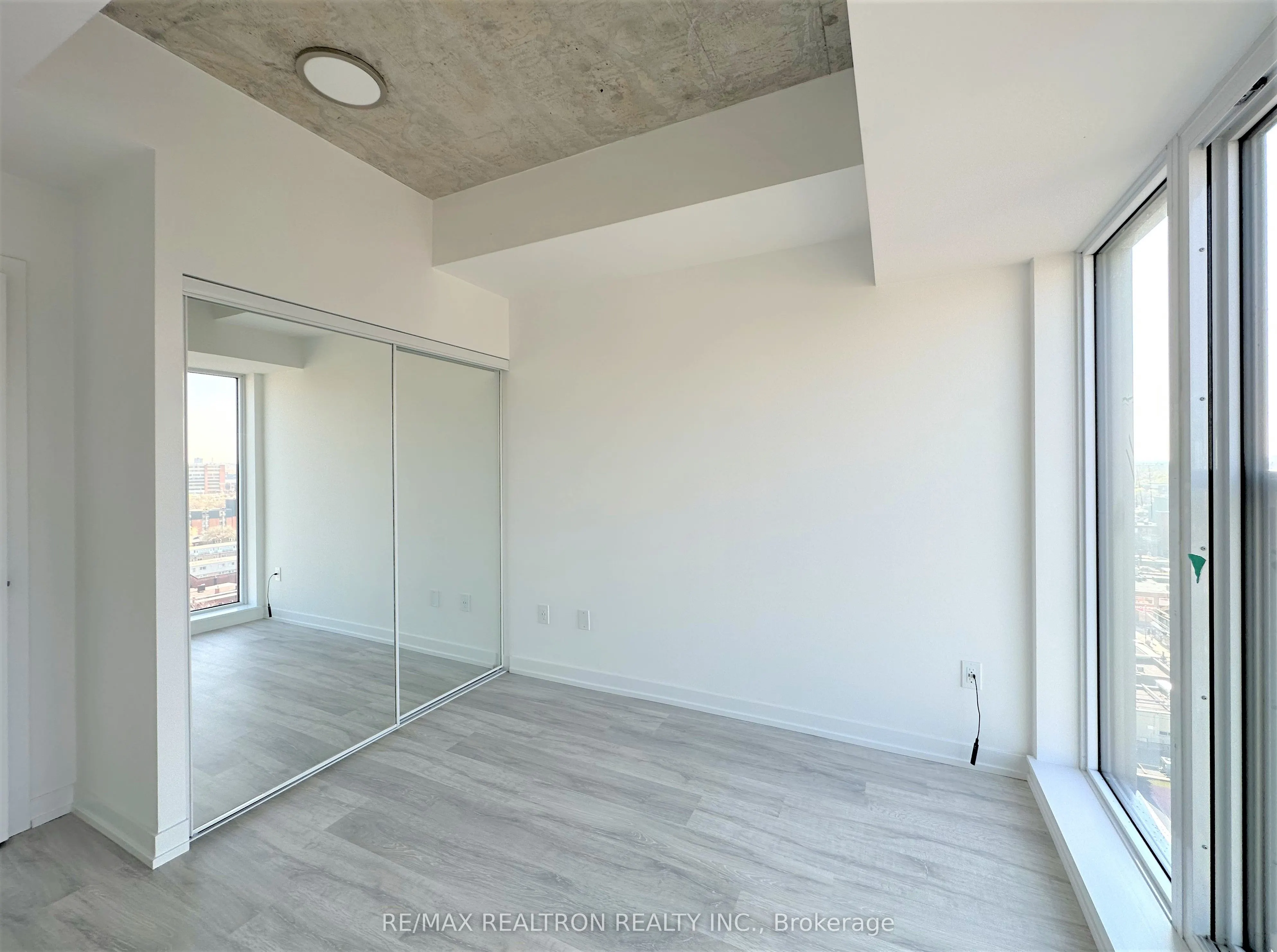 2 Augusta Avenue #Ph08