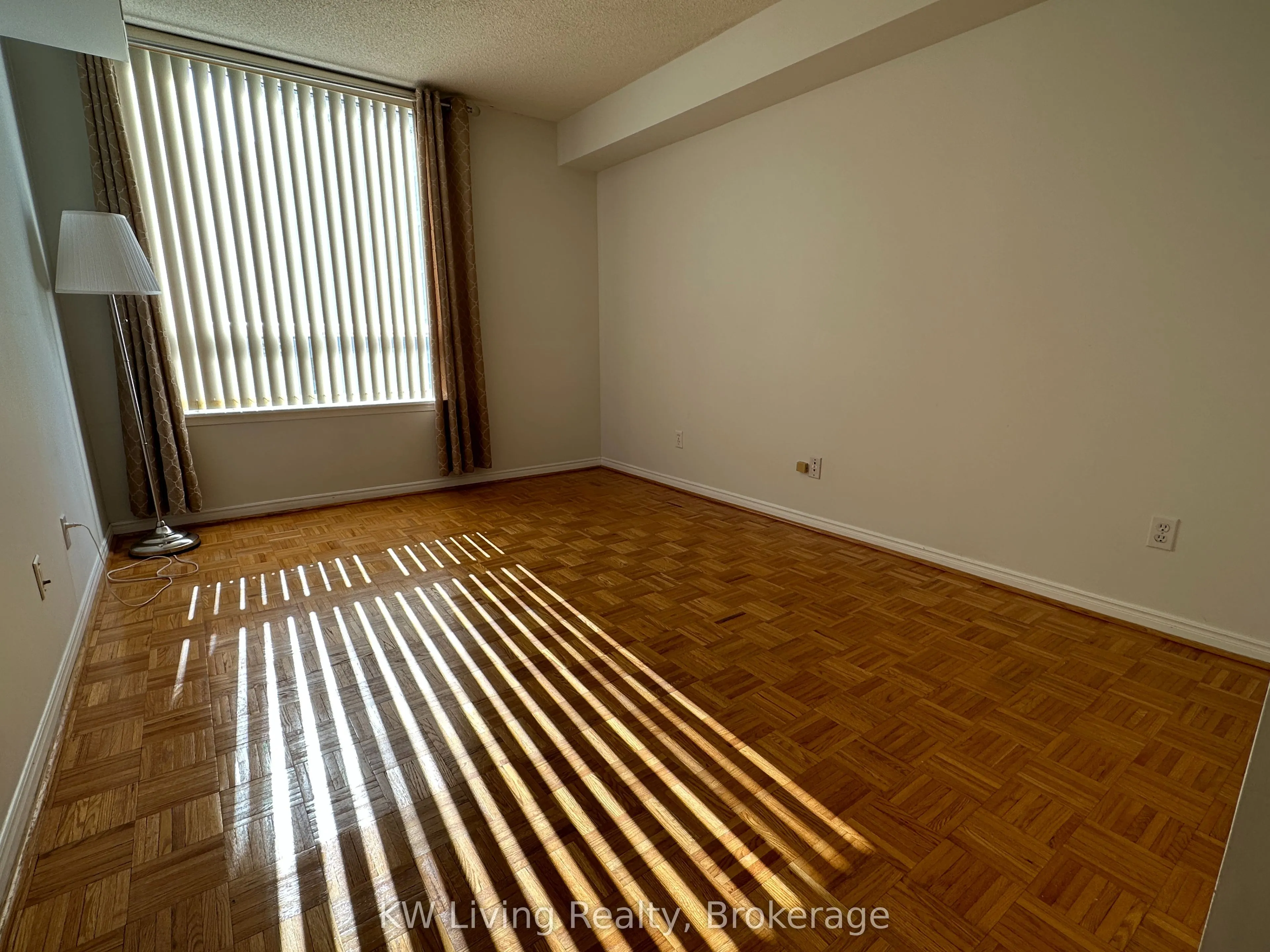 35 Empress Avenue #1607