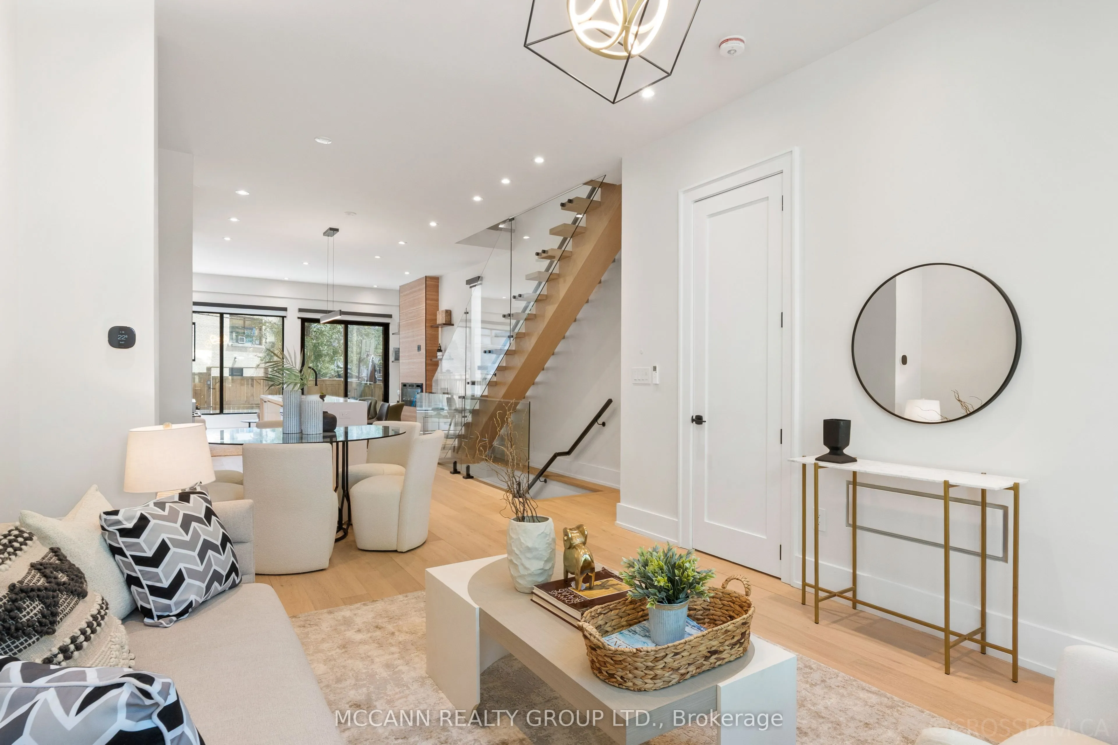 311 Wychwood Avenue