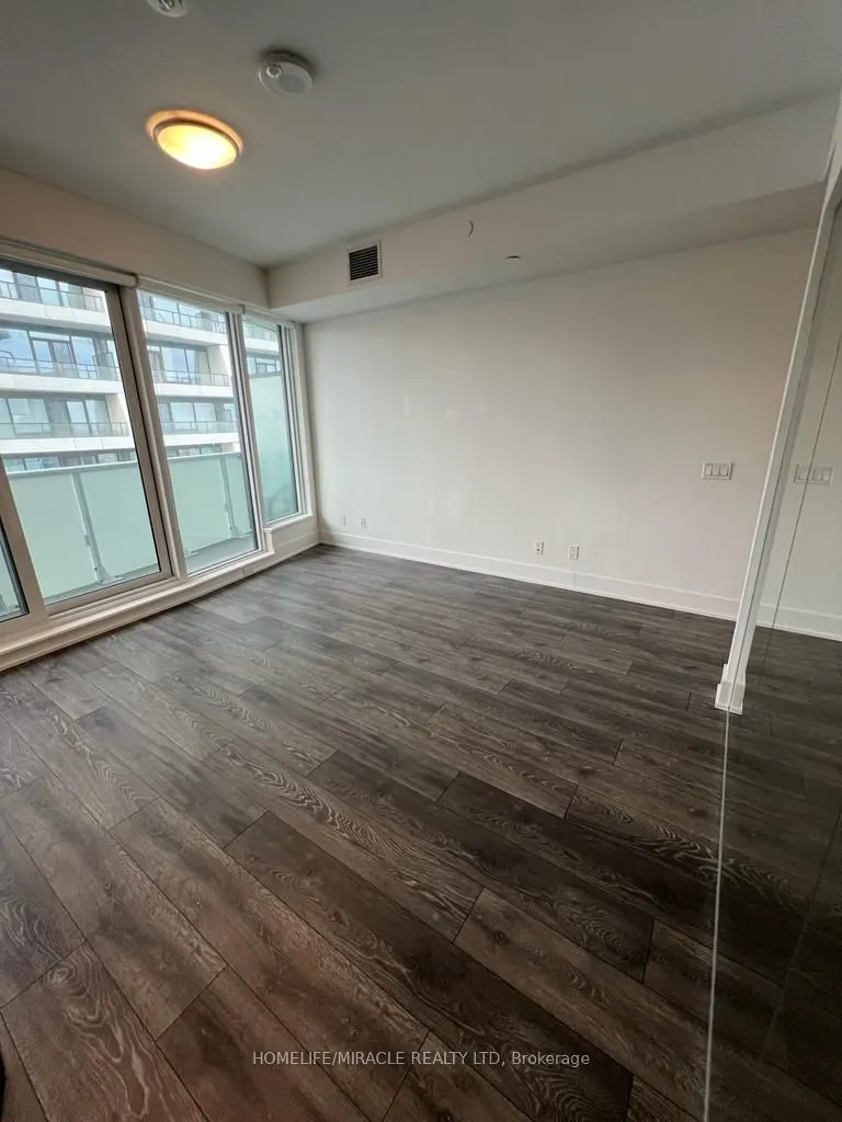 403 Church Street #2807