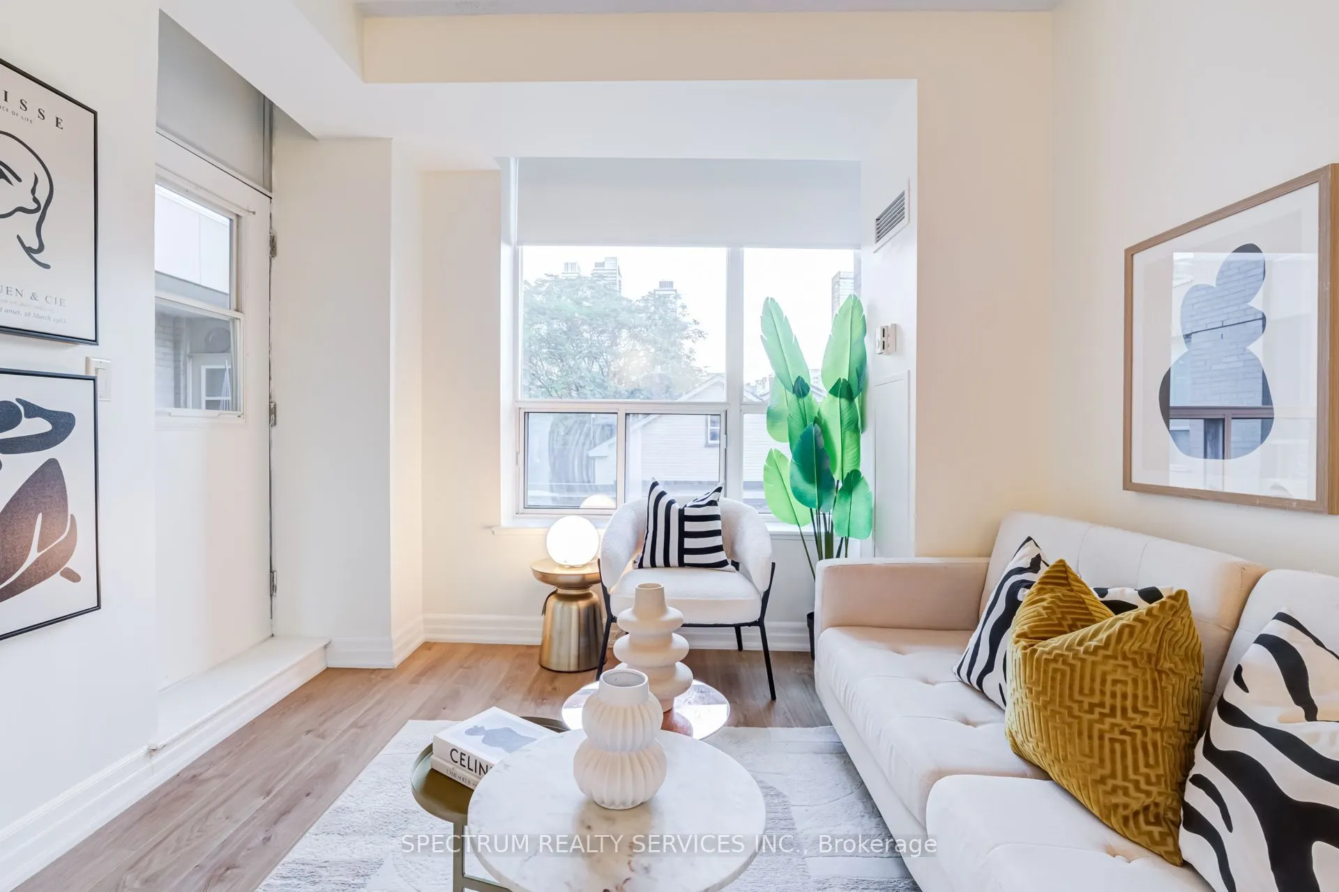 70 Alexander Street #301