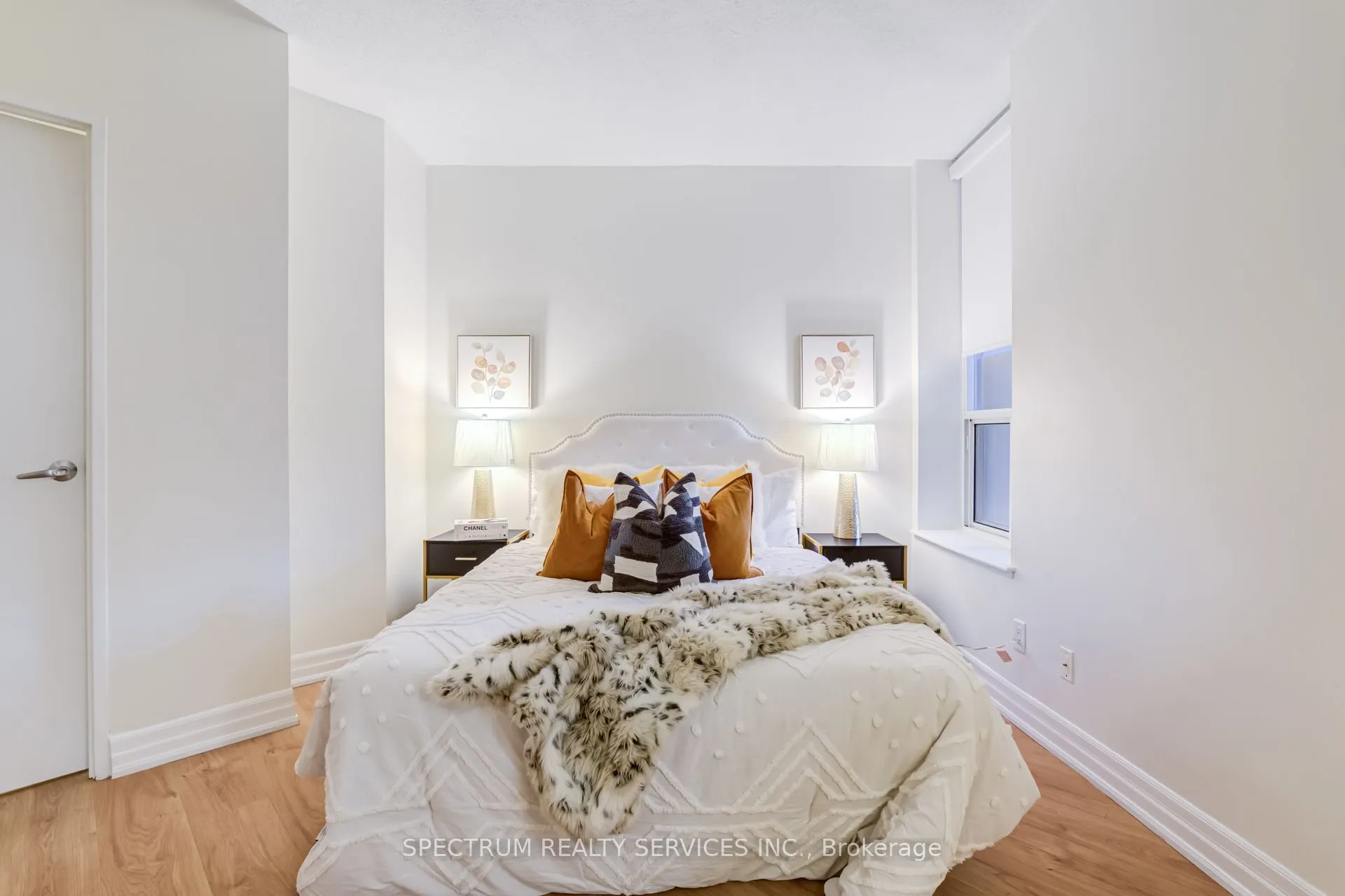 70 Alexander Street #301