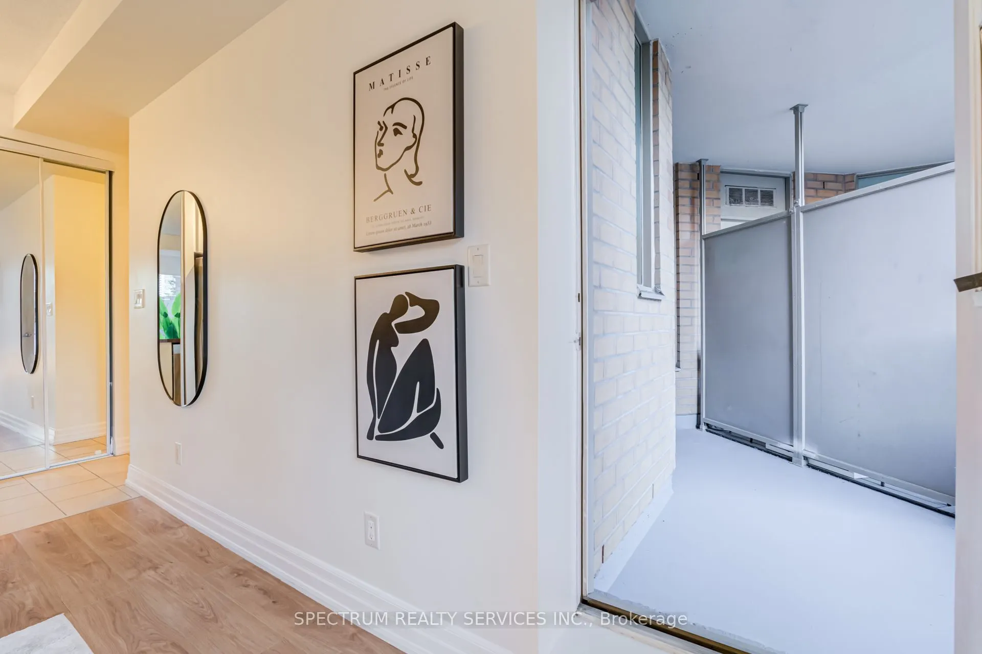 70 Alexander Street #301