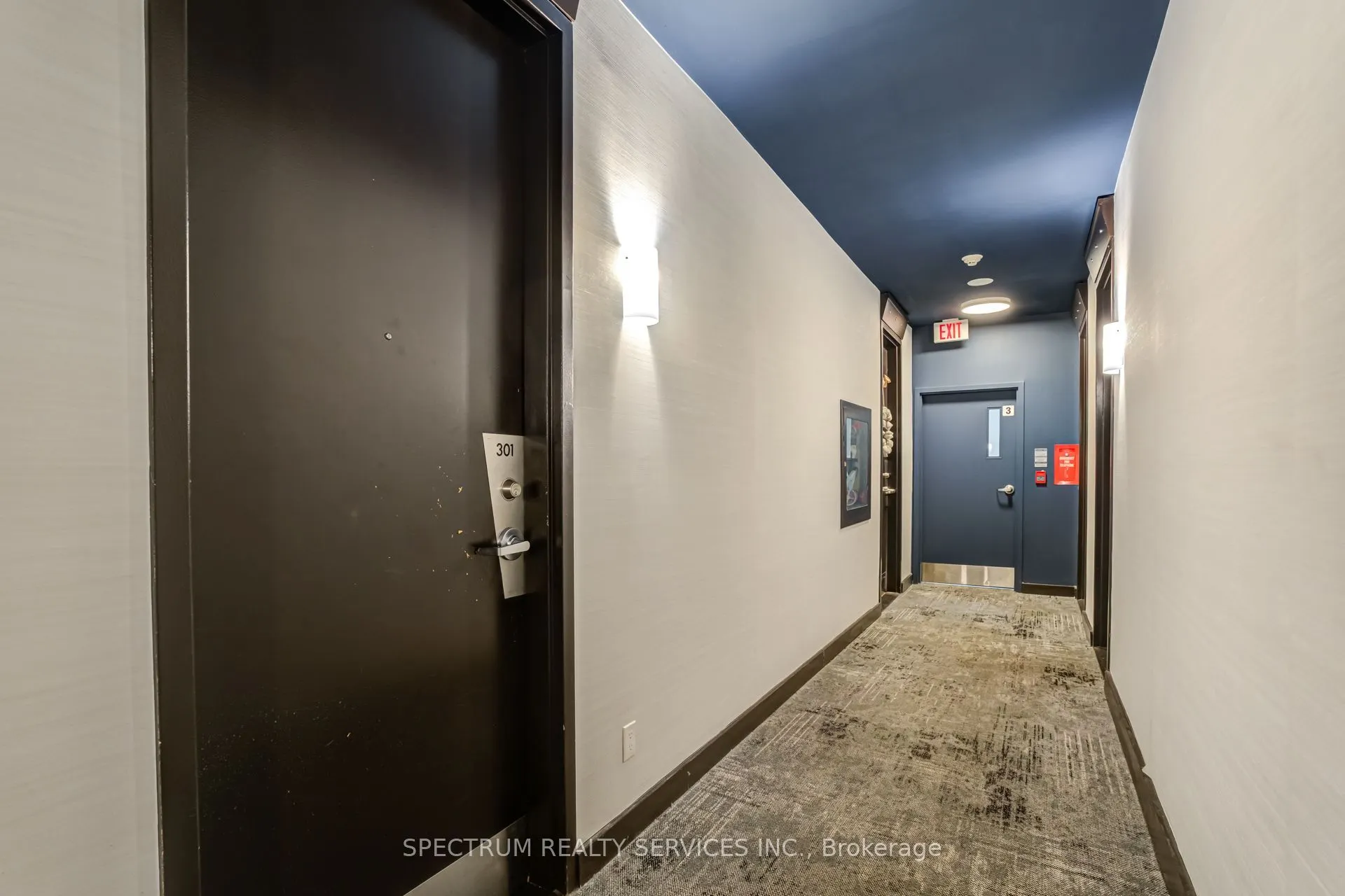 70 Alexander Street #301