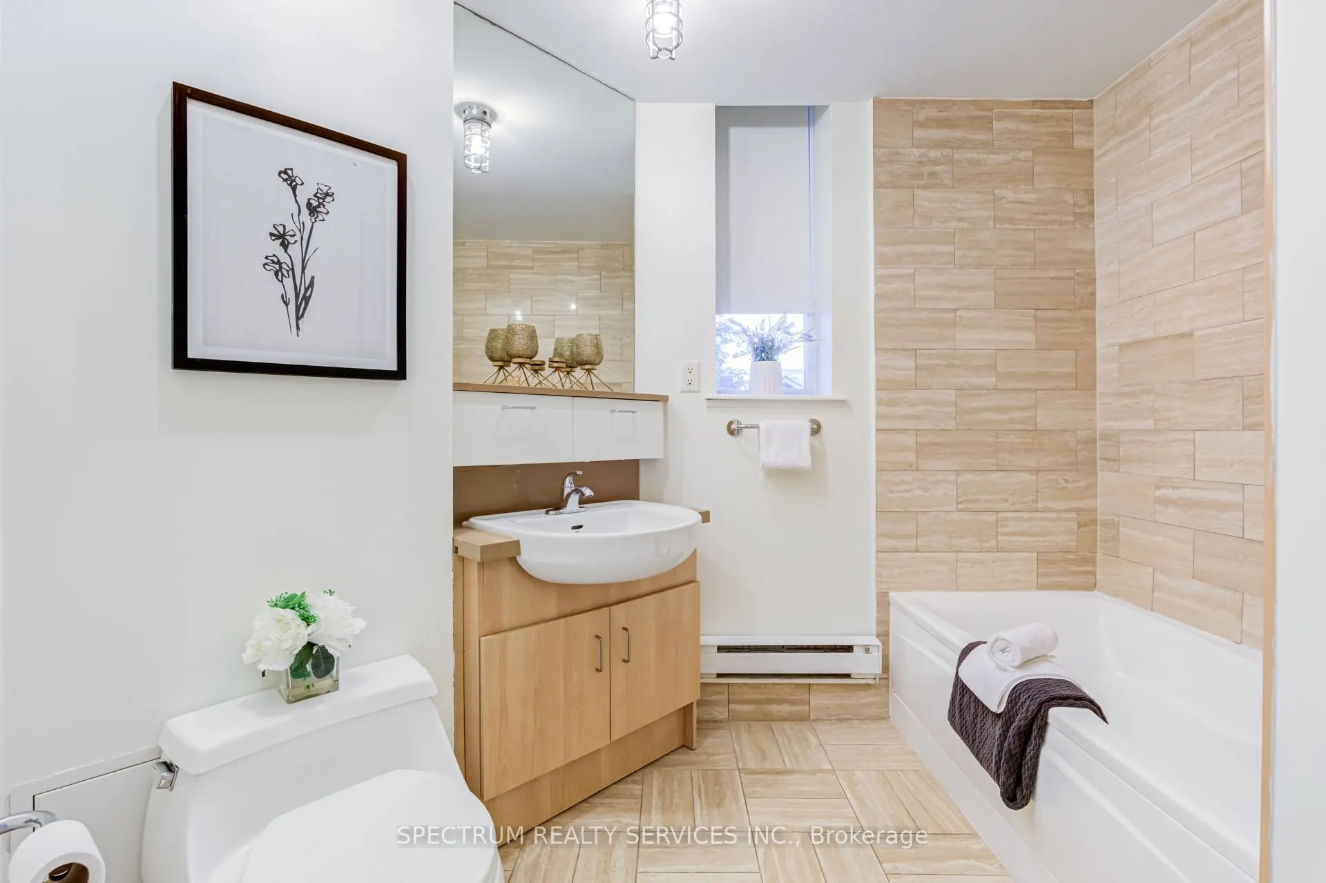 70 Alexander Street #301