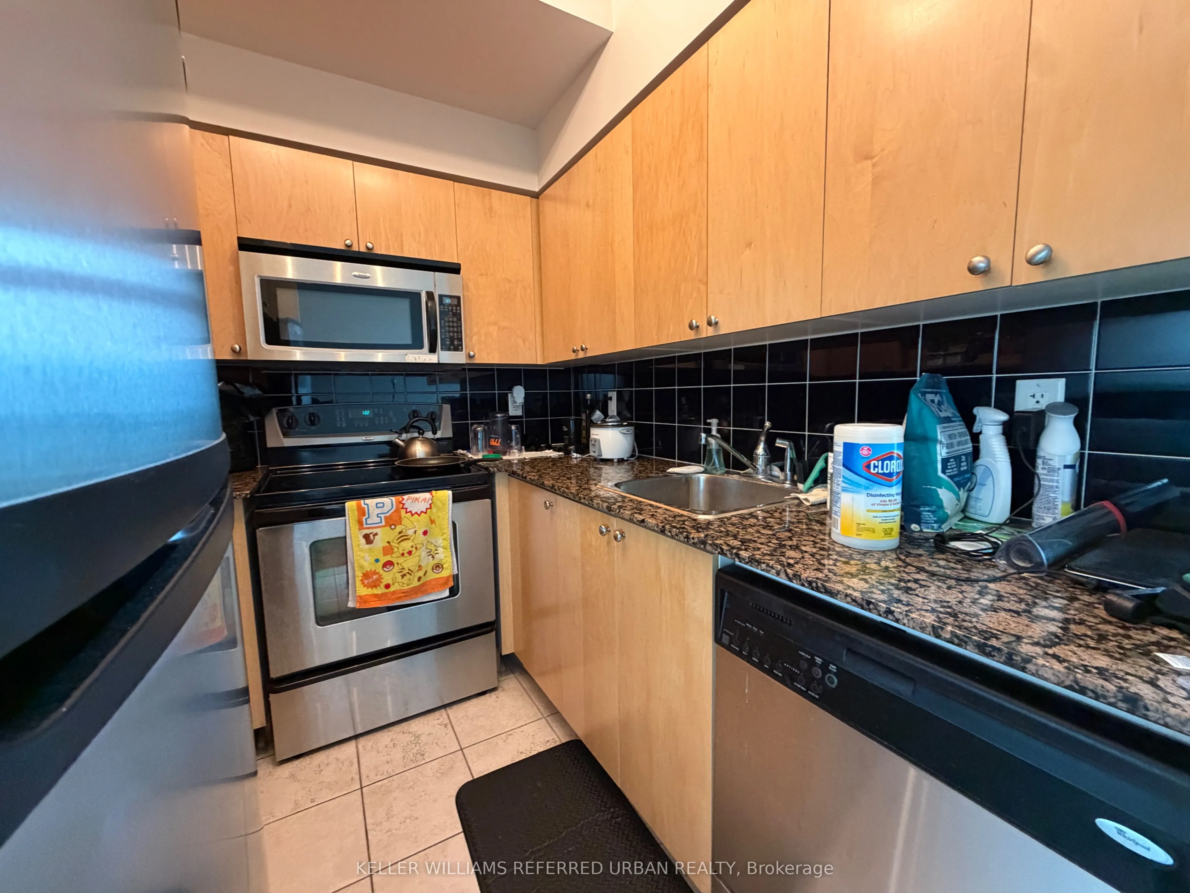 18 Yonge Street #3309