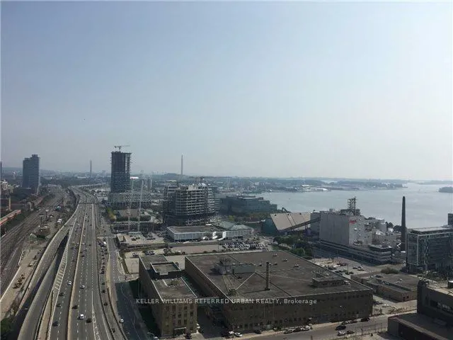 18 Yonge Street #3309