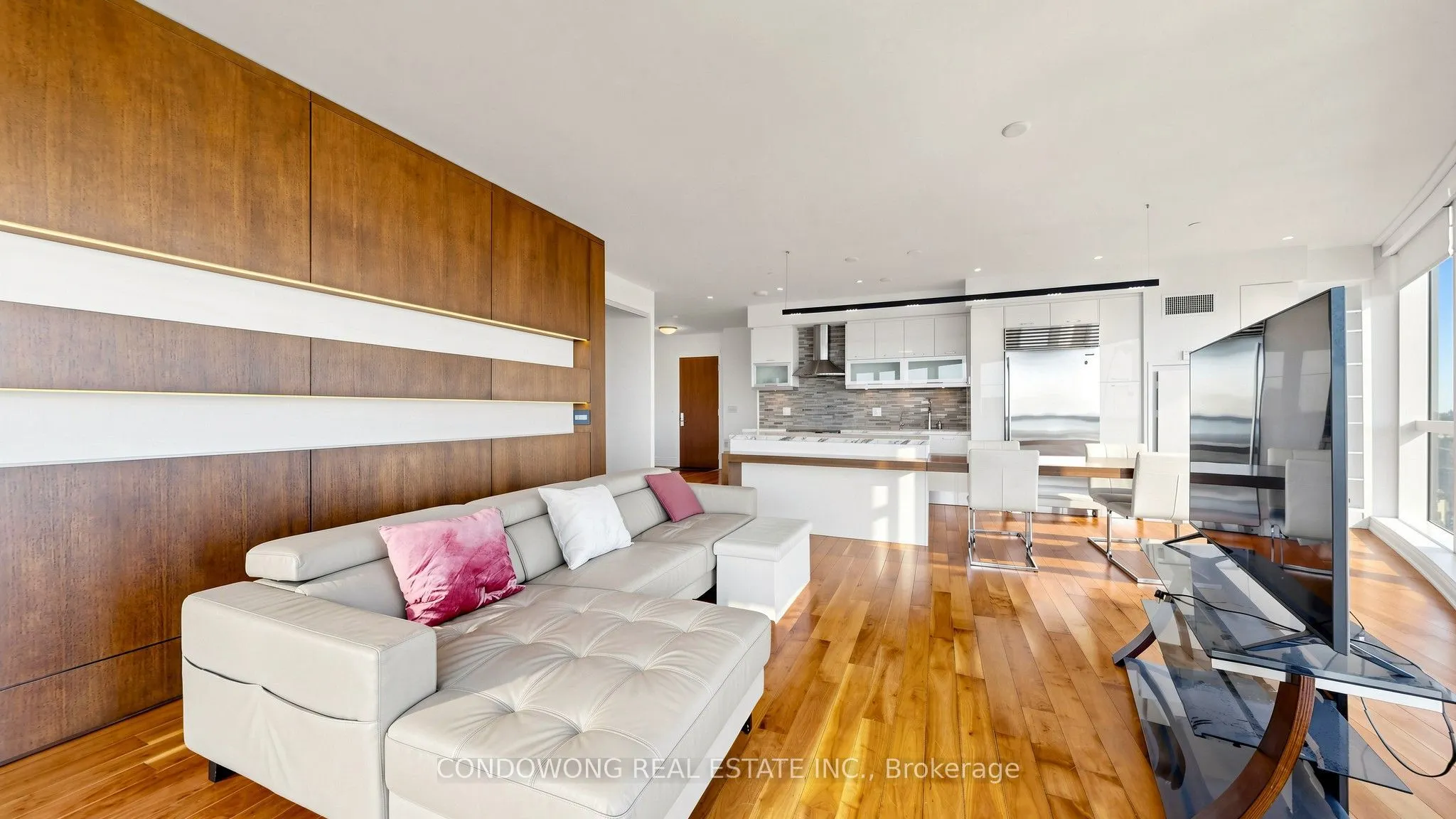388 Yonge Street #7507