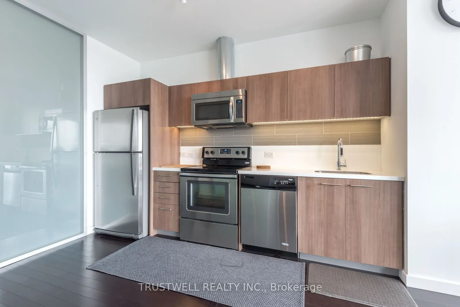 390 Cherry Street #310