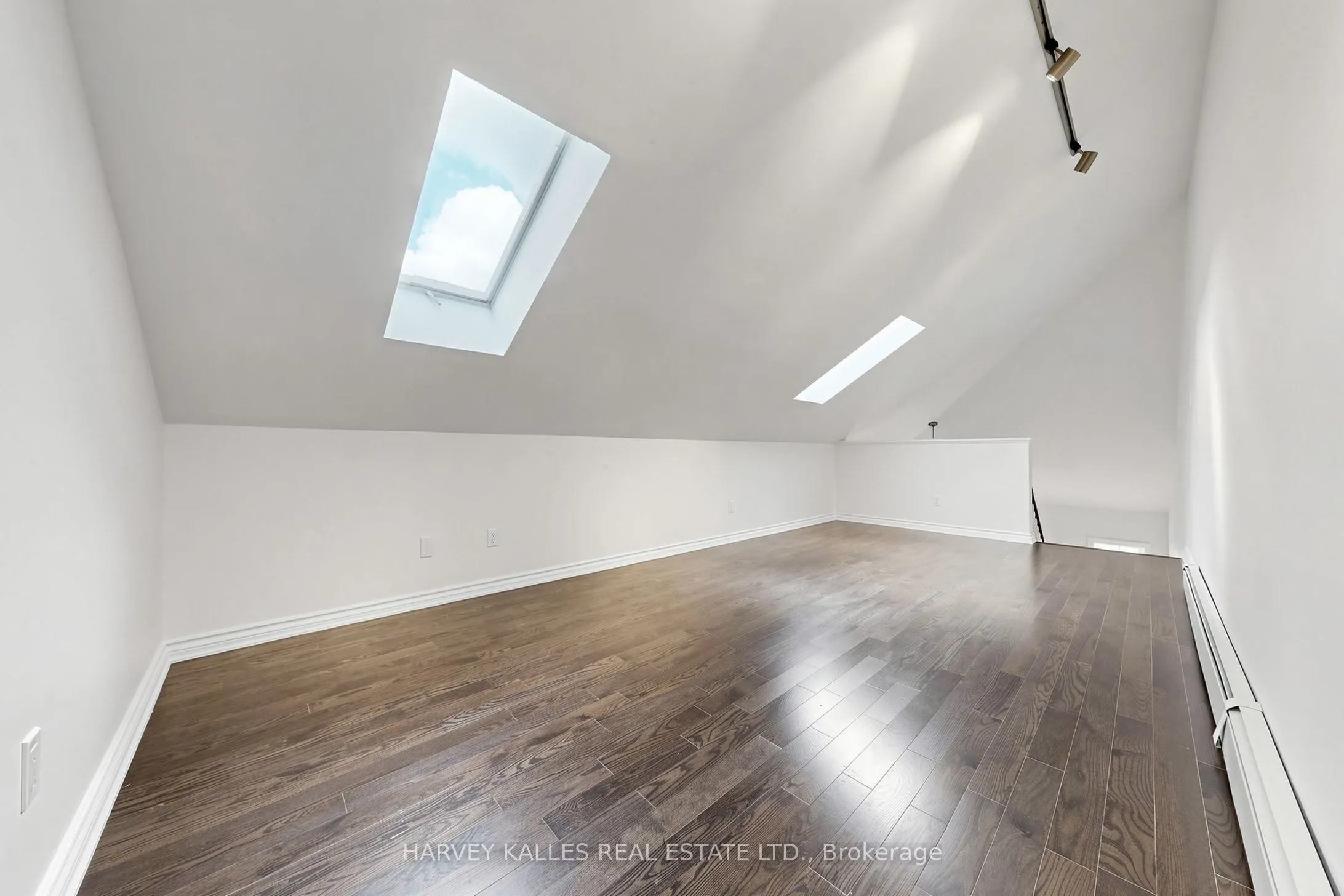 1170 Avenue Road #2
